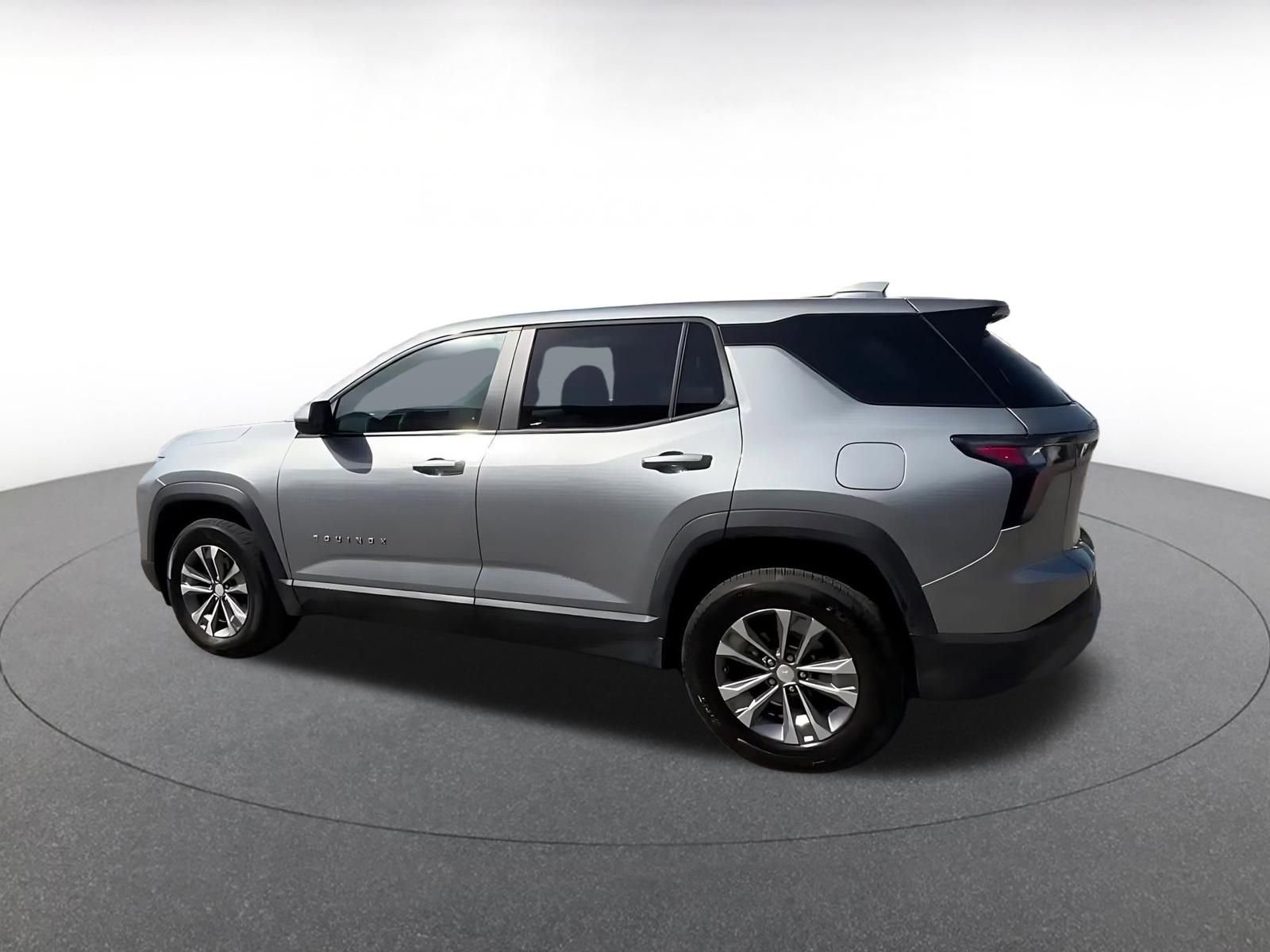 Thumbnail: 2025 Chevrolet Equinox - 11