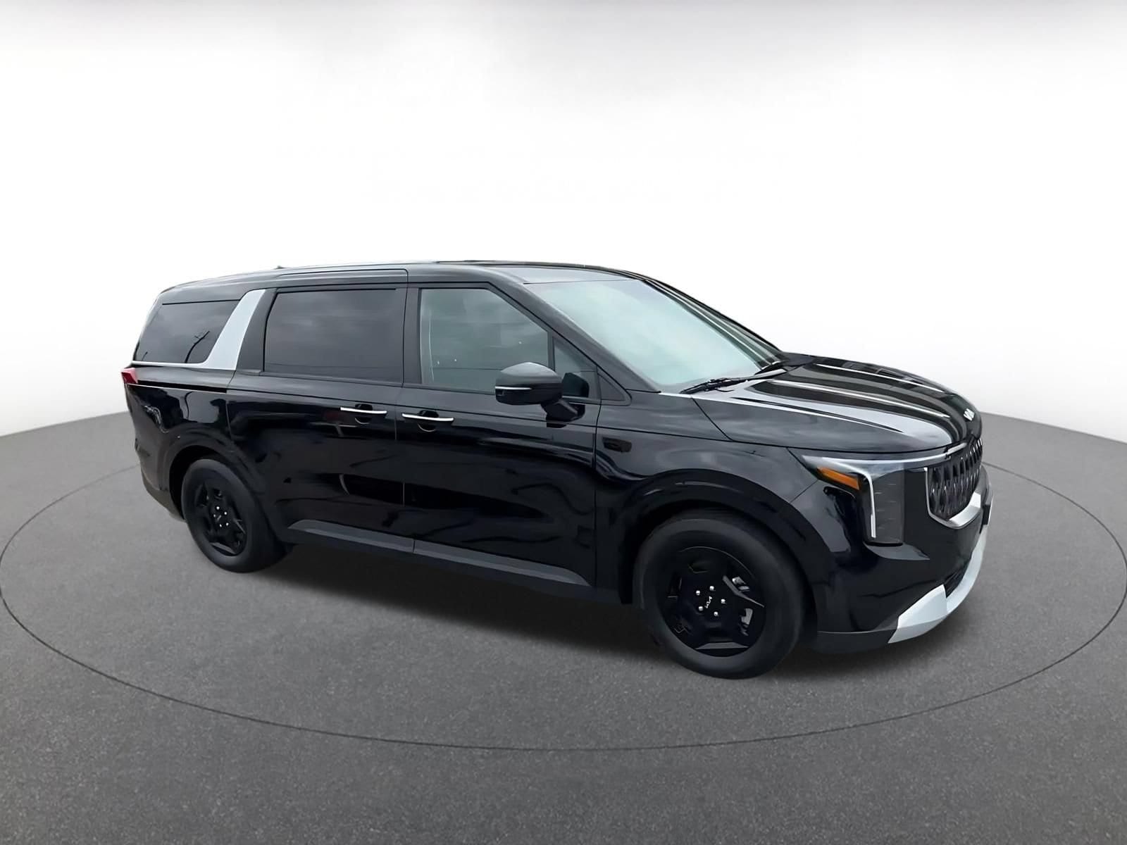 Thumbnail: 2026 Kia Carnival - 2
