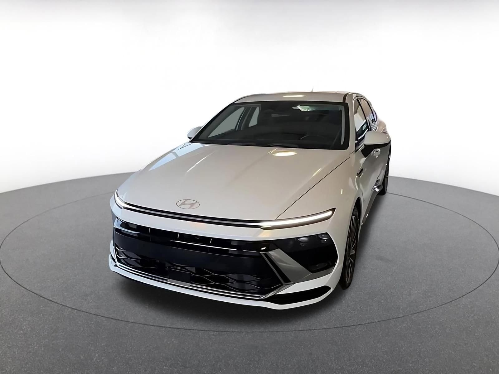 Thumbnail: 2025 Hyundai Sonata - 6