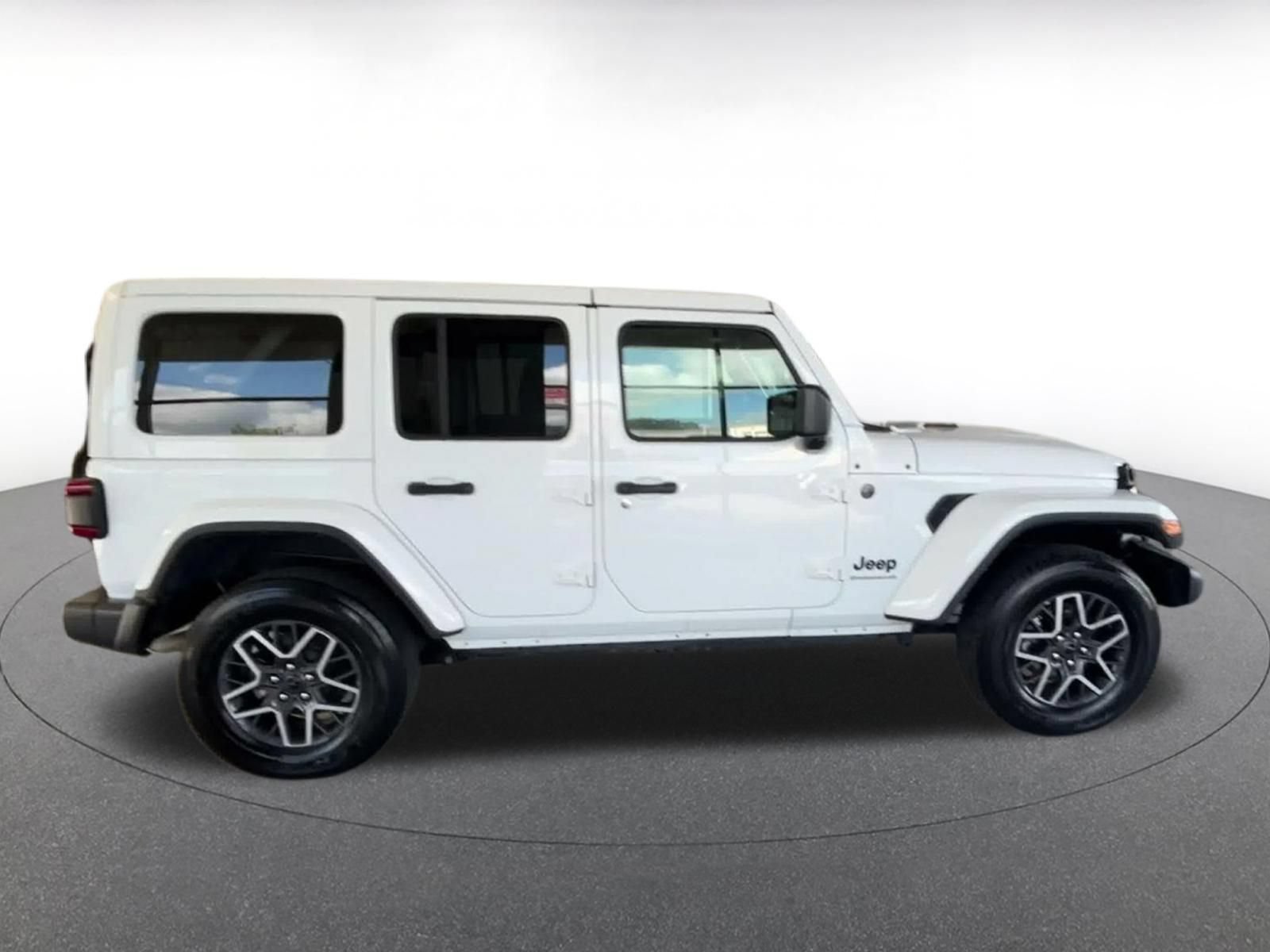 Thumbnail: 2025 Jeep Wrangler - 14