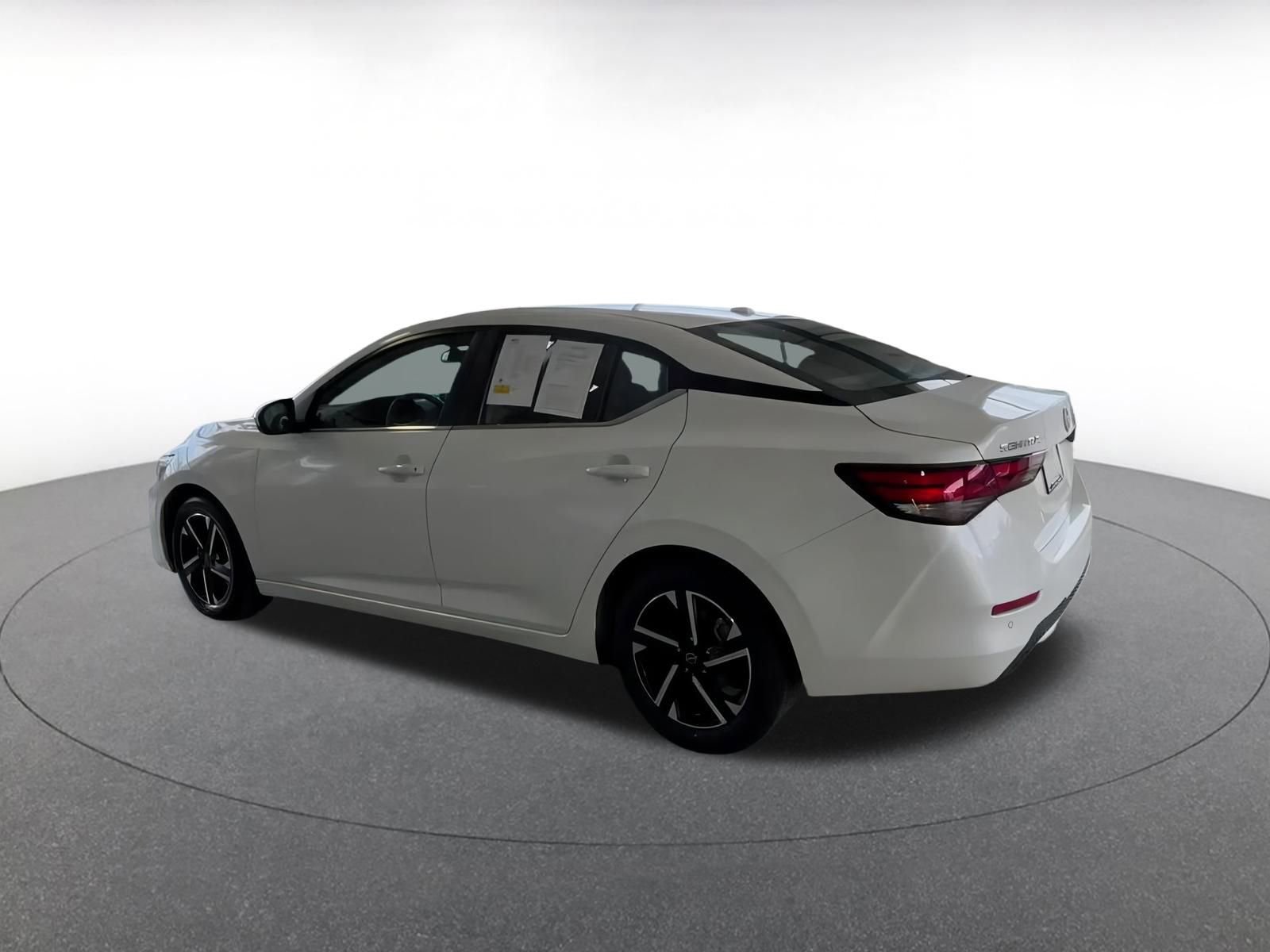 Thumbnail: 2024 Nissan Sentra - 8