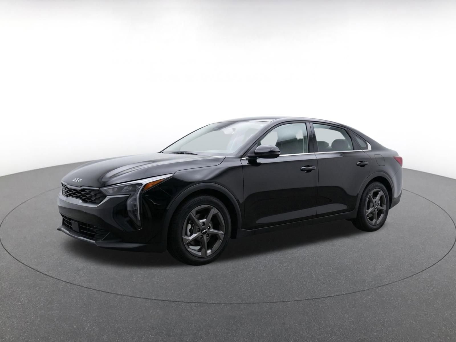 Thumbnail: 2025 Kia K4 - 3