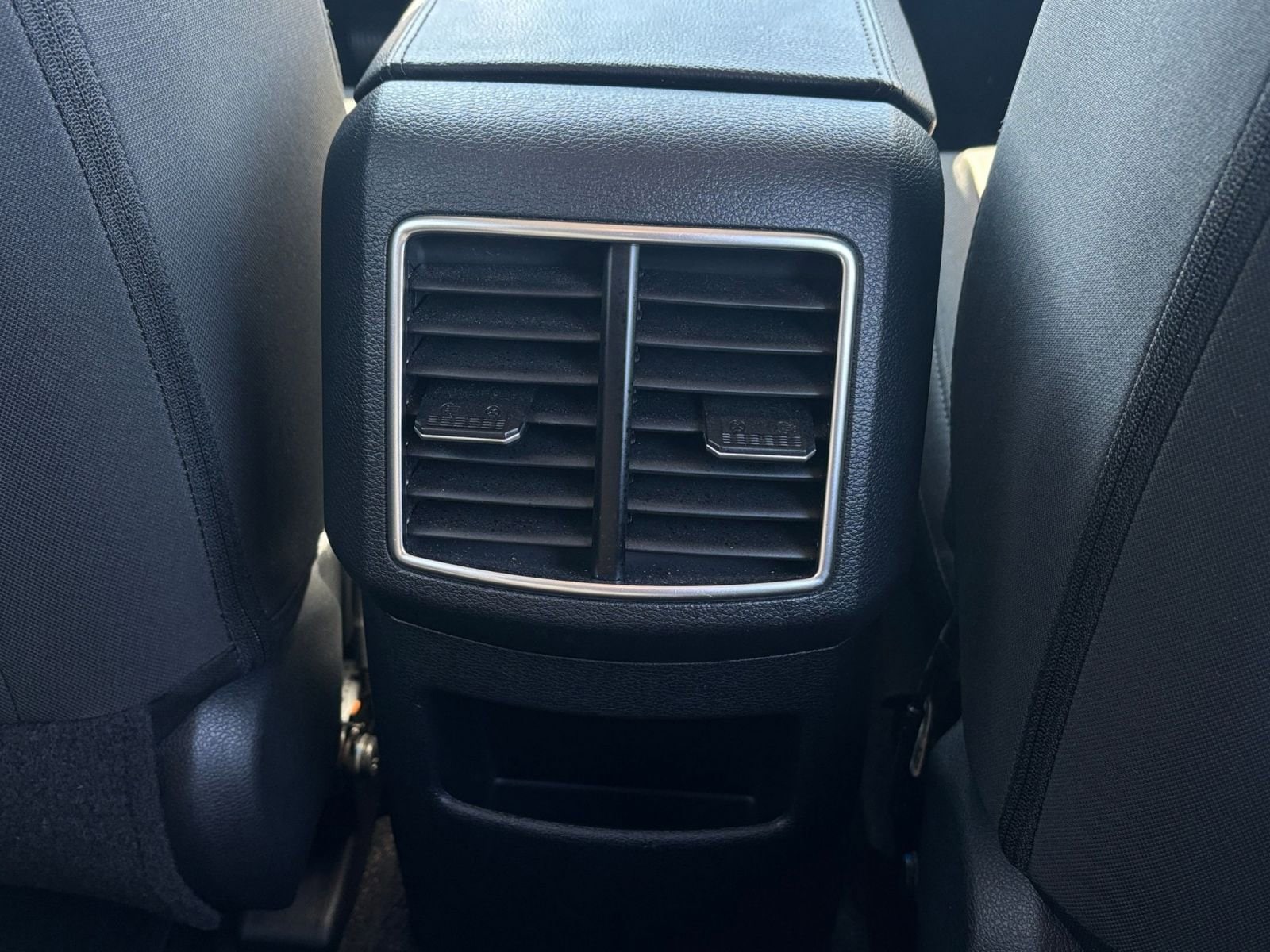 Thumbnail: 2025 Kia Sportage - 23