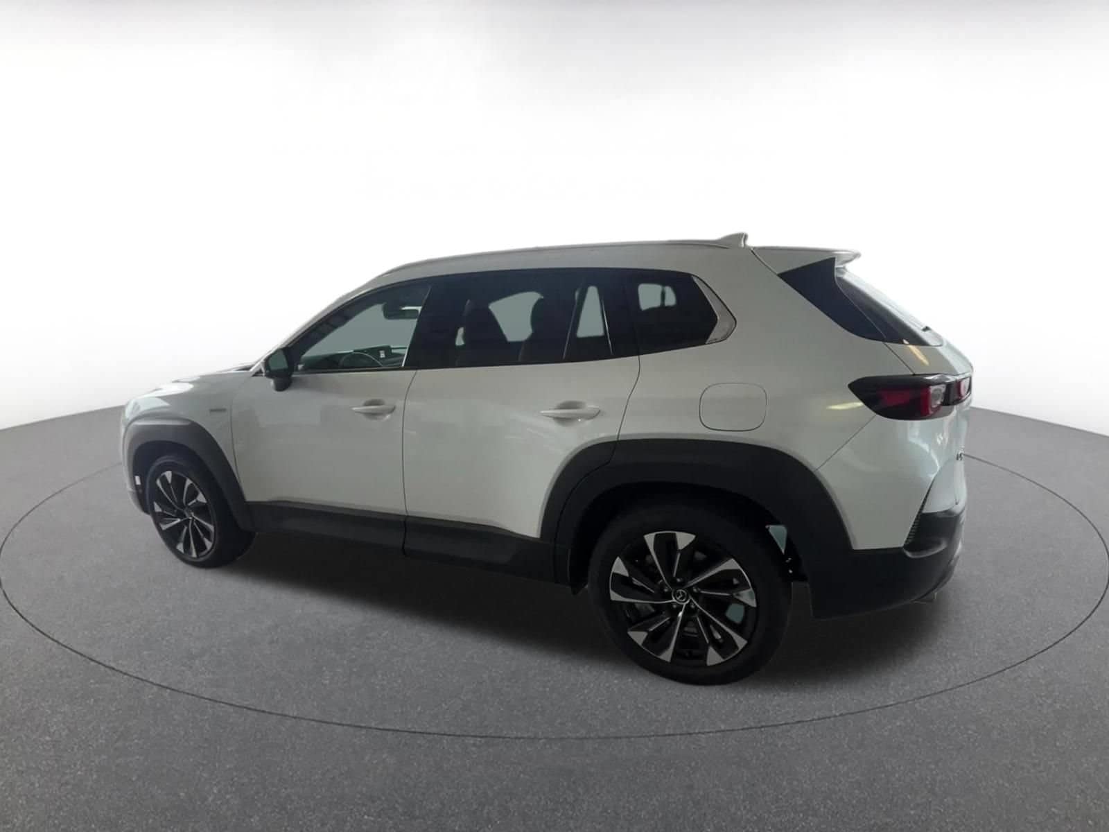 Thumbnail: 2025 Mazda CX-50 - 10