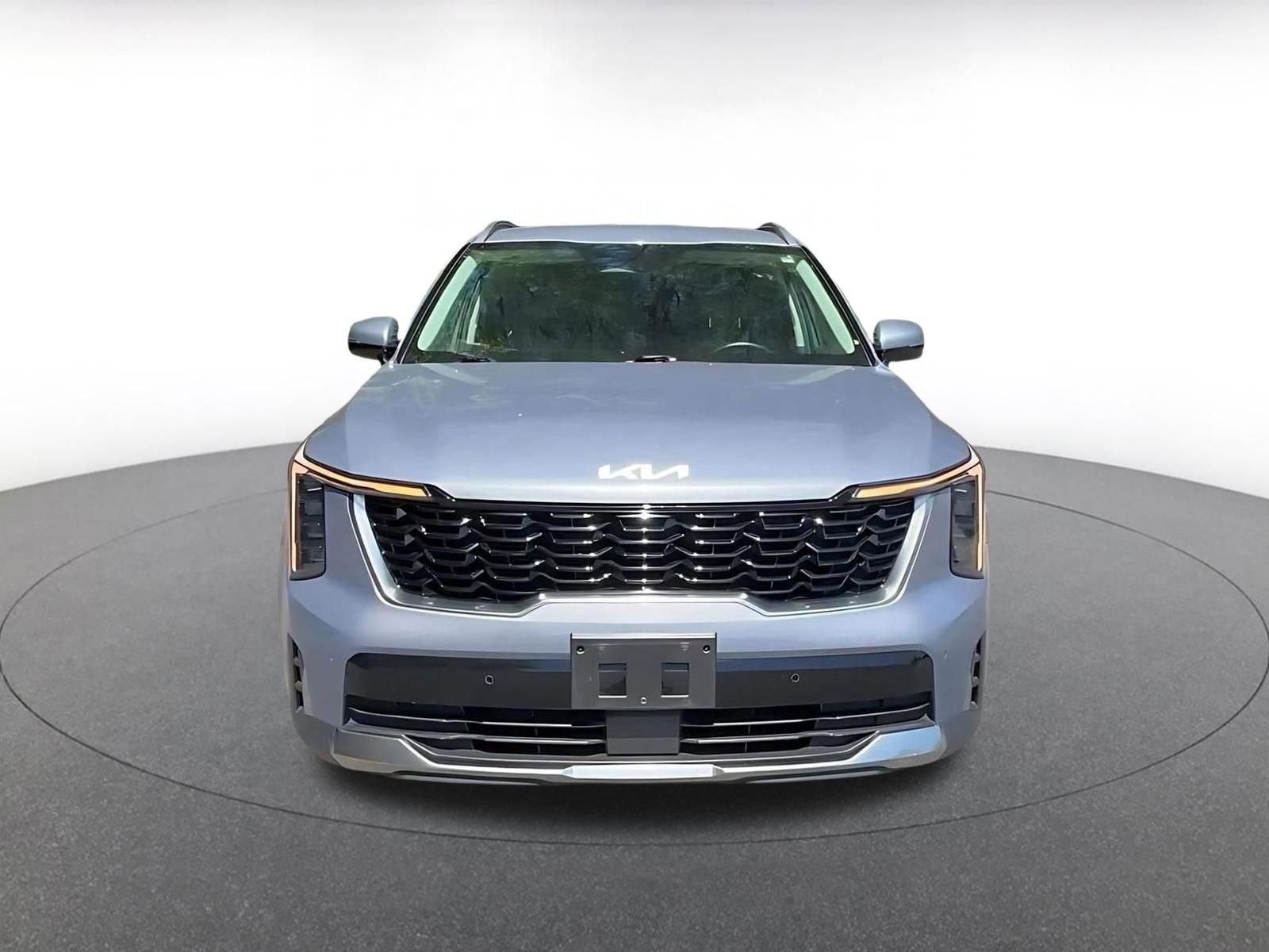 Thumbnail: 2024 Kia Sorento - 5