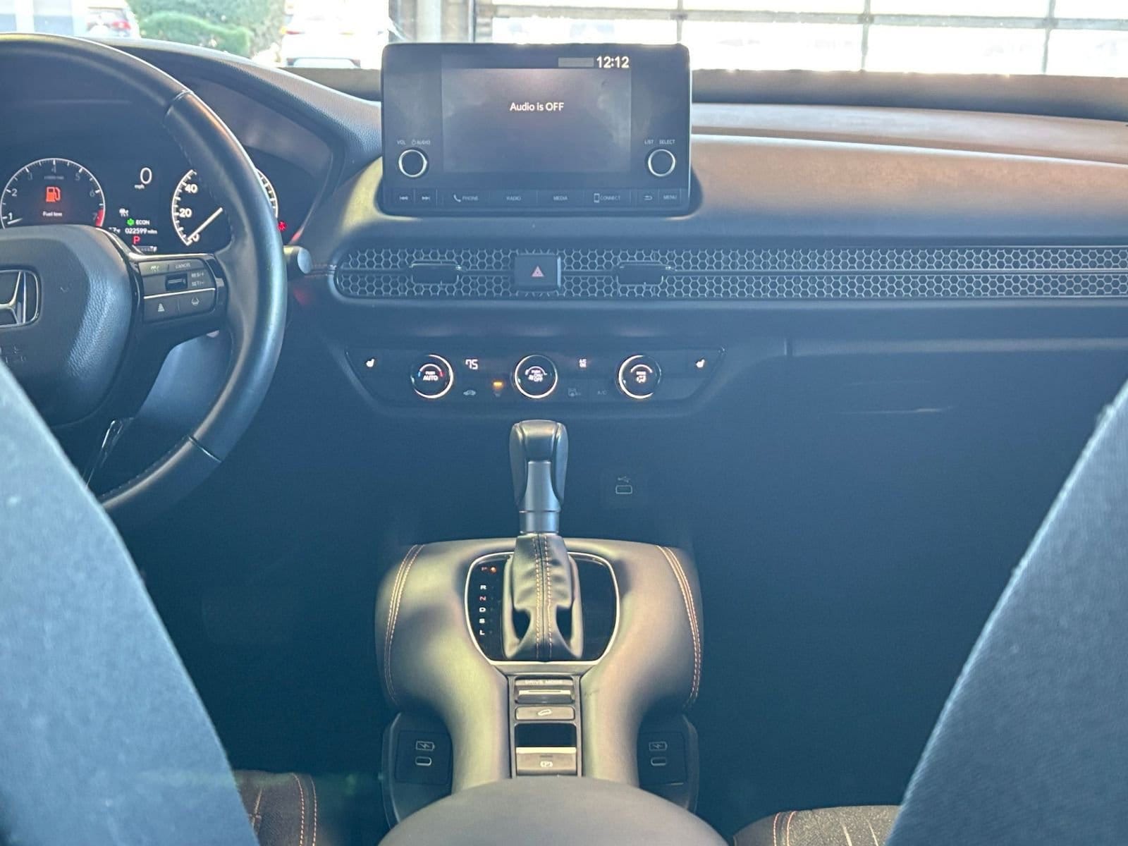 Thumbnail: 2025 Honda HR-V - 17