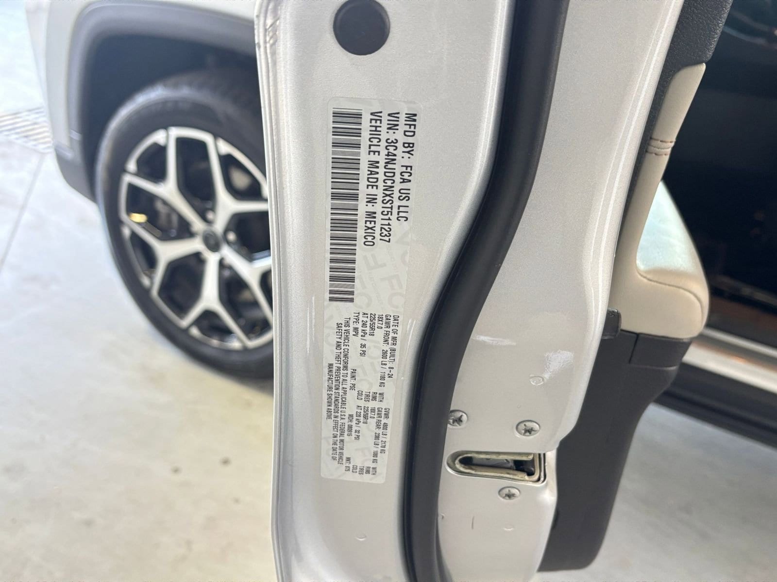 Thumbnail: 2025 Jeep Compass - 30