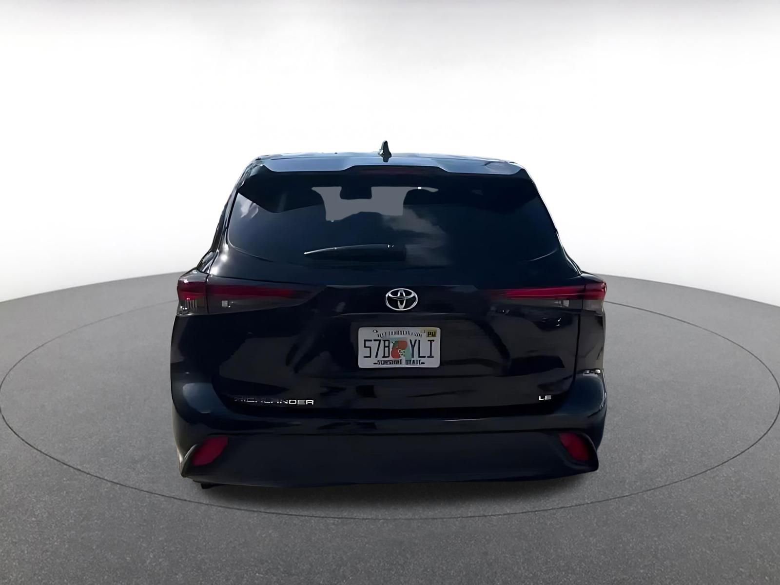 Thumbnail: 2025 Toyota Highlander - 12