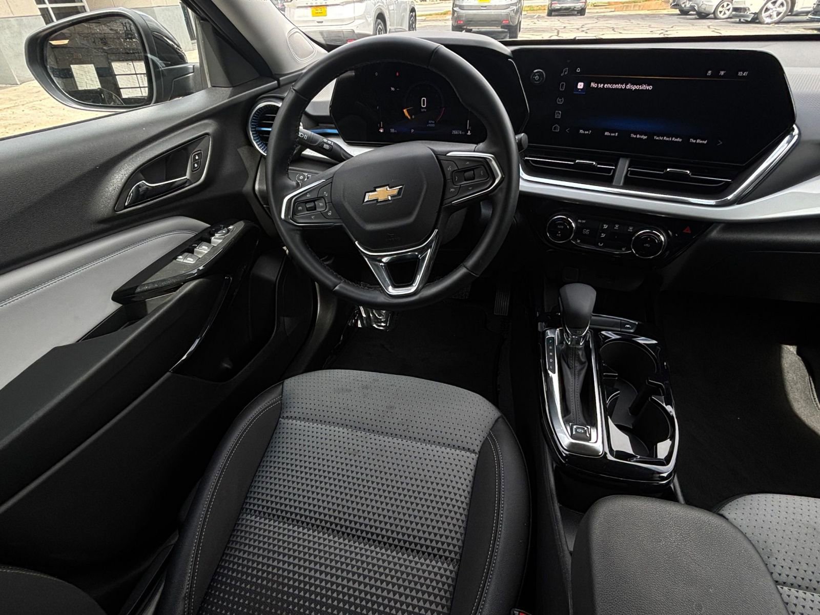 Thumbnail: 2025 Chevrolet Trax - 34