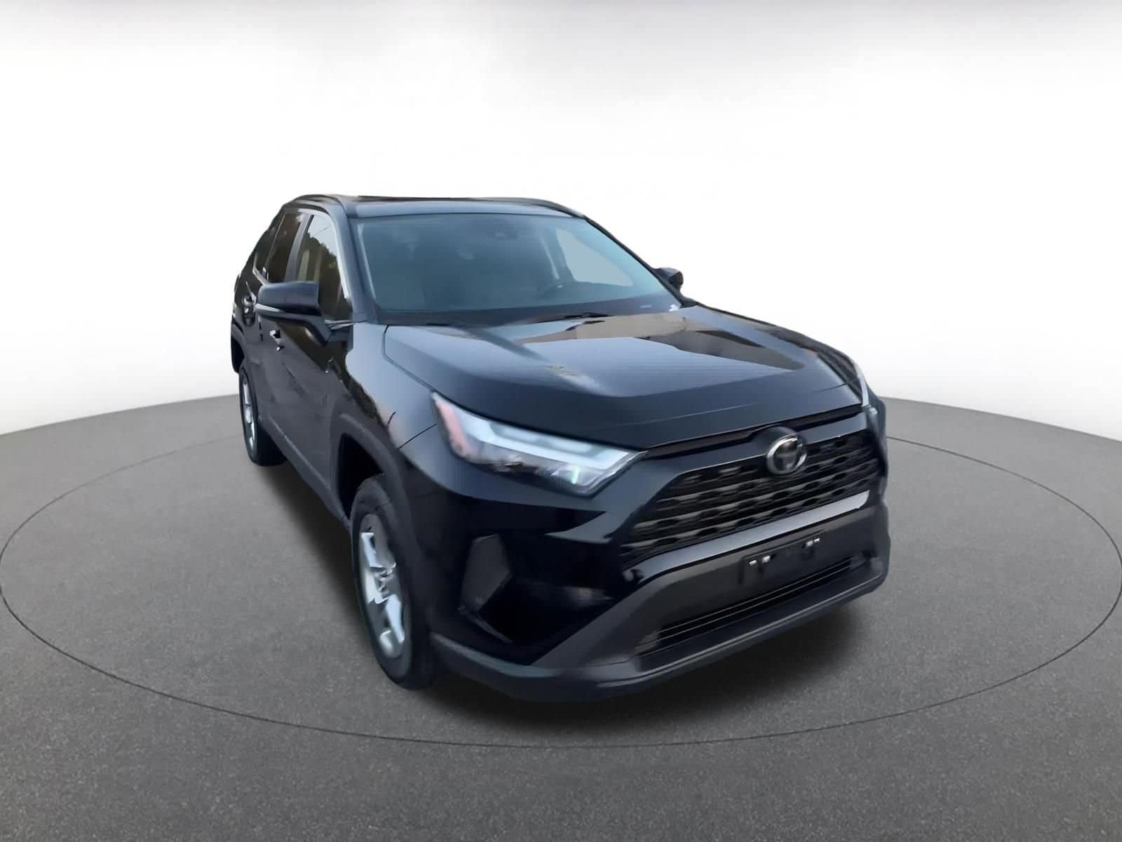 Thumbnail: 2025 Toyota RAV4 - 5