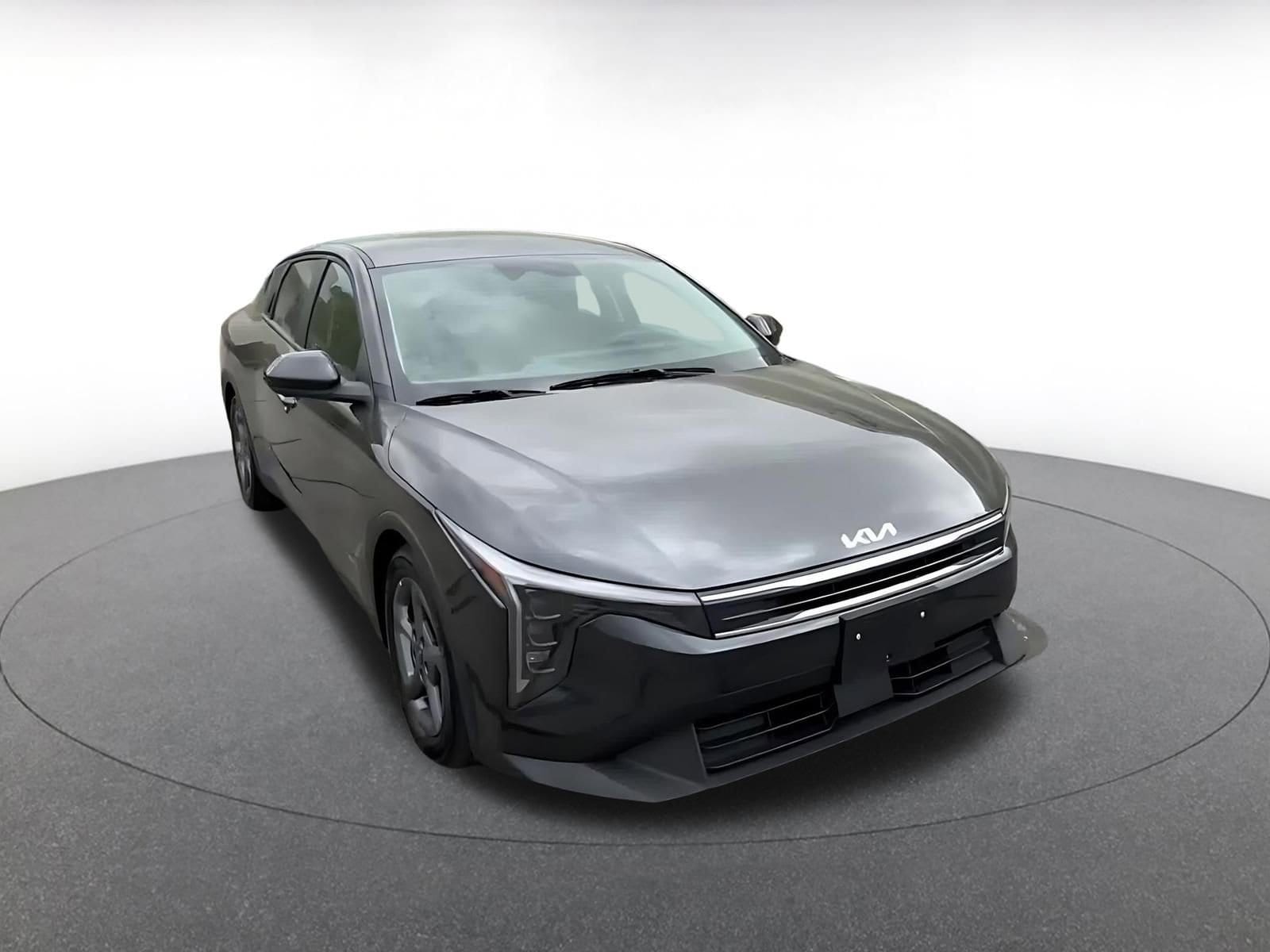 Thumbnail: 2025 Kia K4 - 3