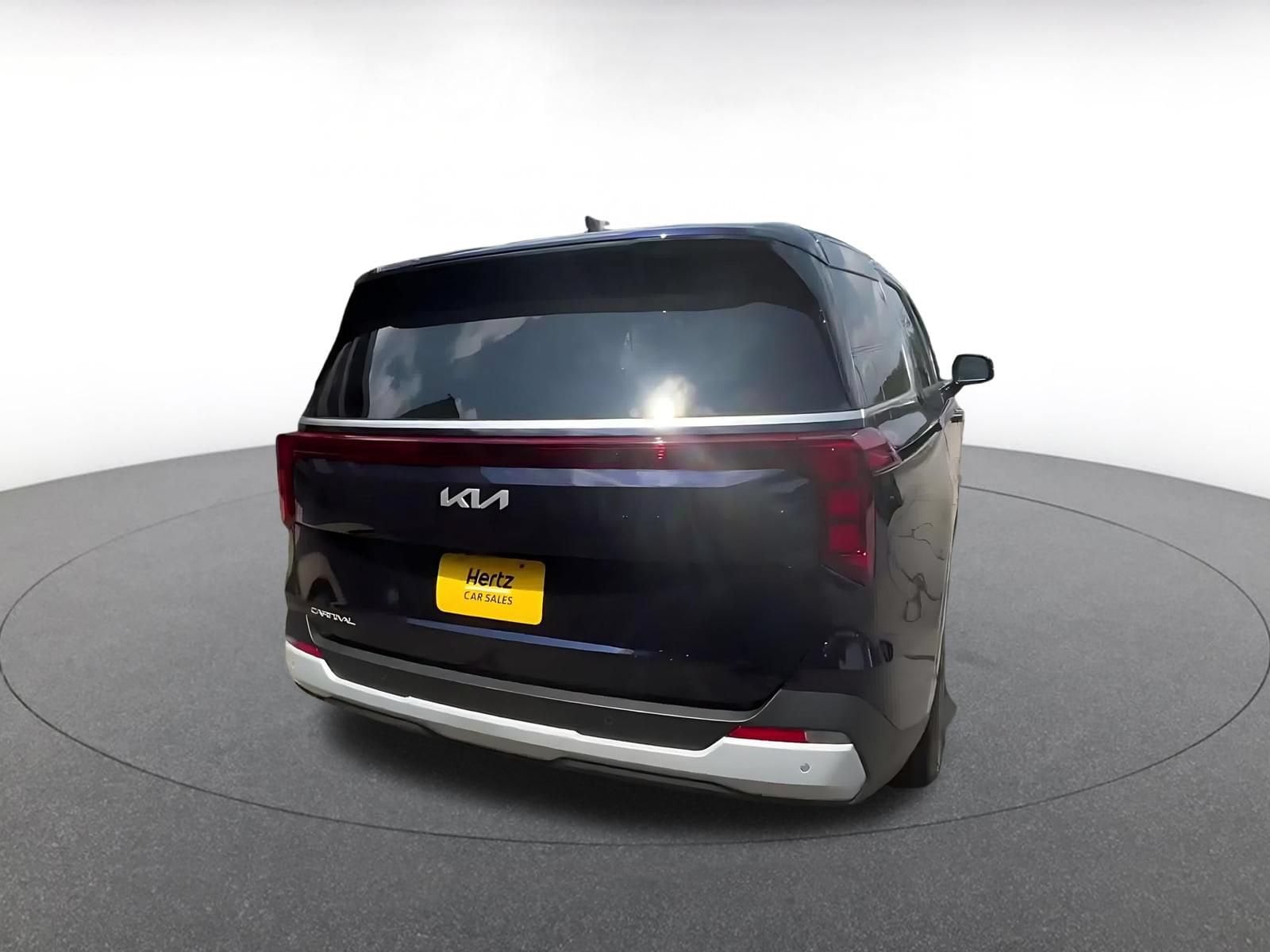 Thumbnail: 2026 Kia Carnival - 13