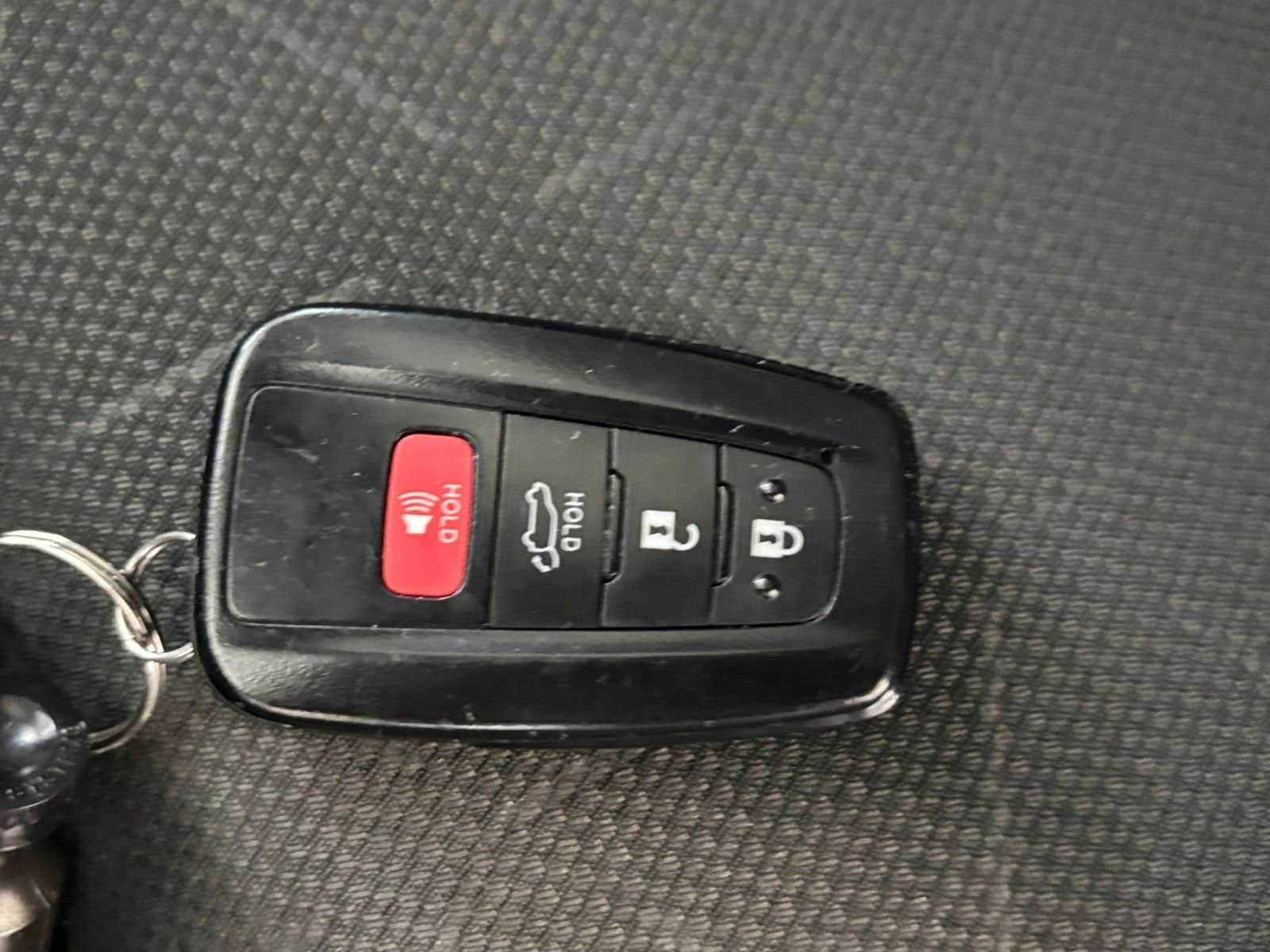 Thumbnail: 2025 Toyota RAV4 - 30