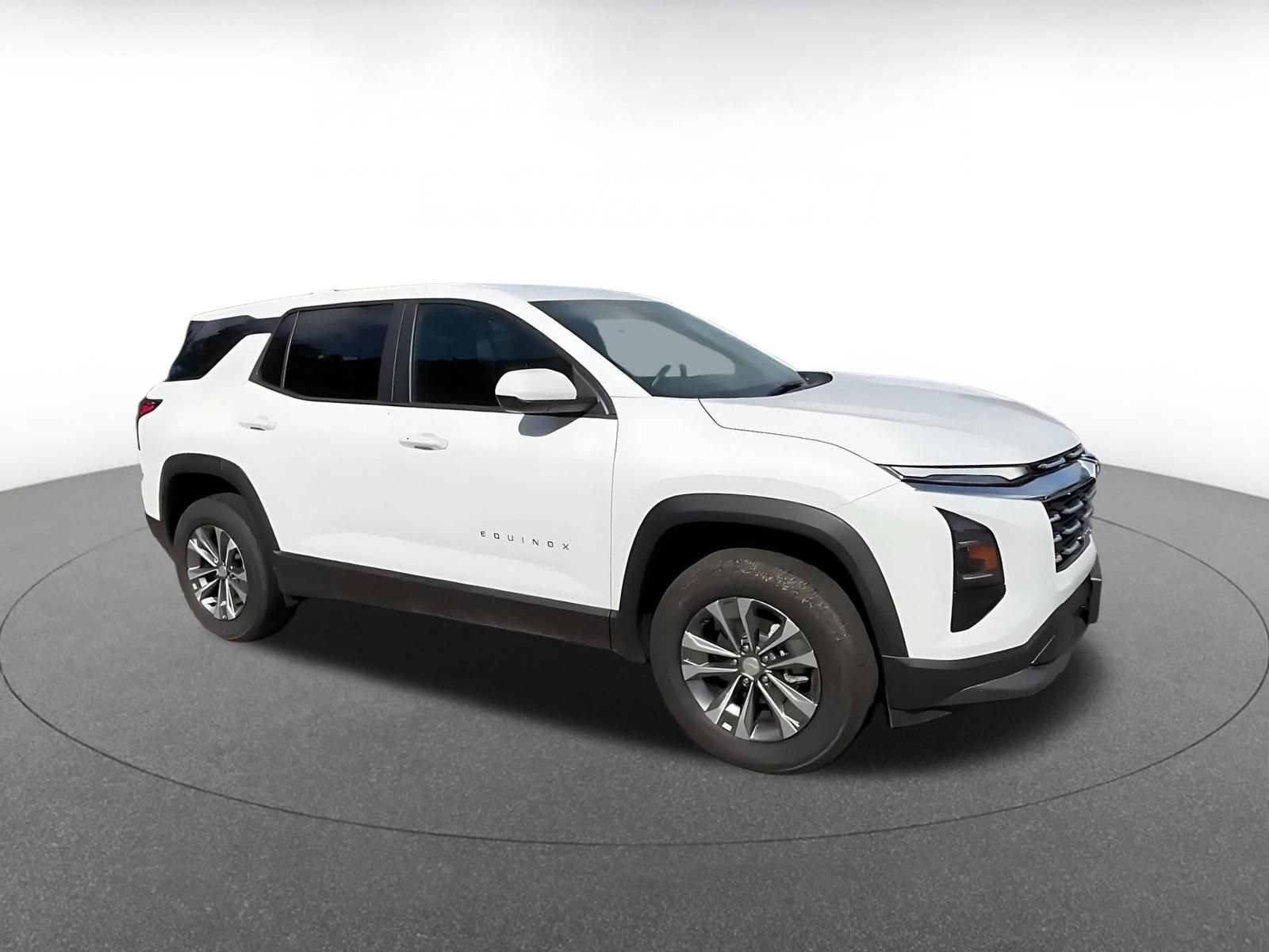 Thumbnail: 2025 Chevrolet Equinox - 2