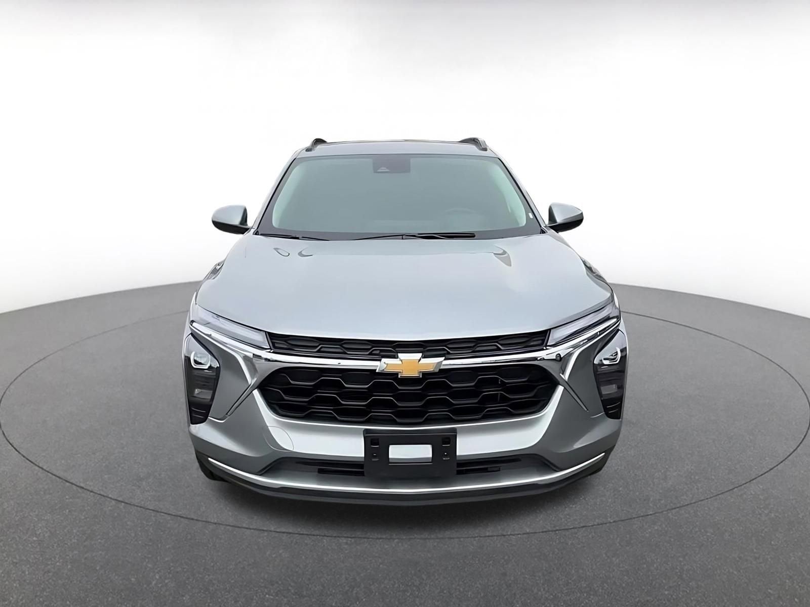 Thumbnail: 2025 Chevrolet Trax - 11