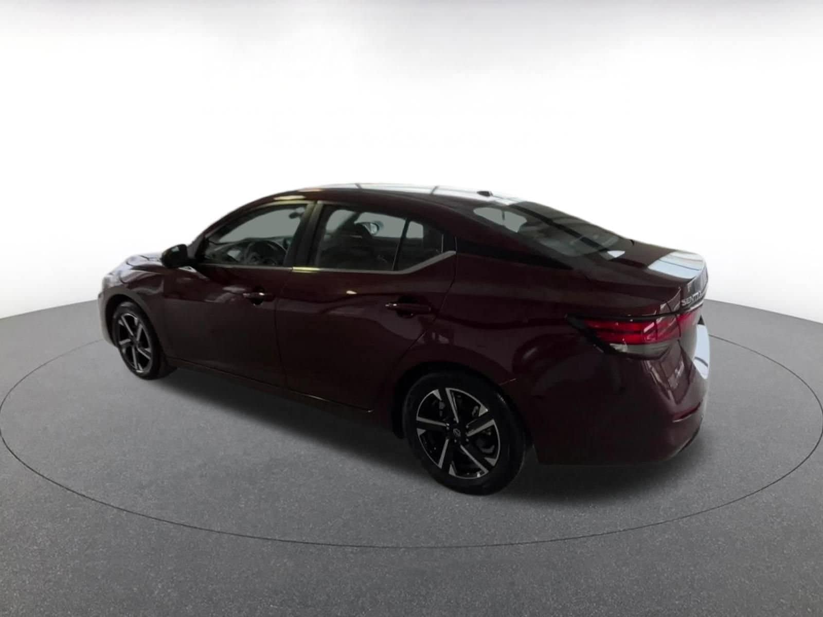 Thumbnail: 2025 Nissan Sentra - 8