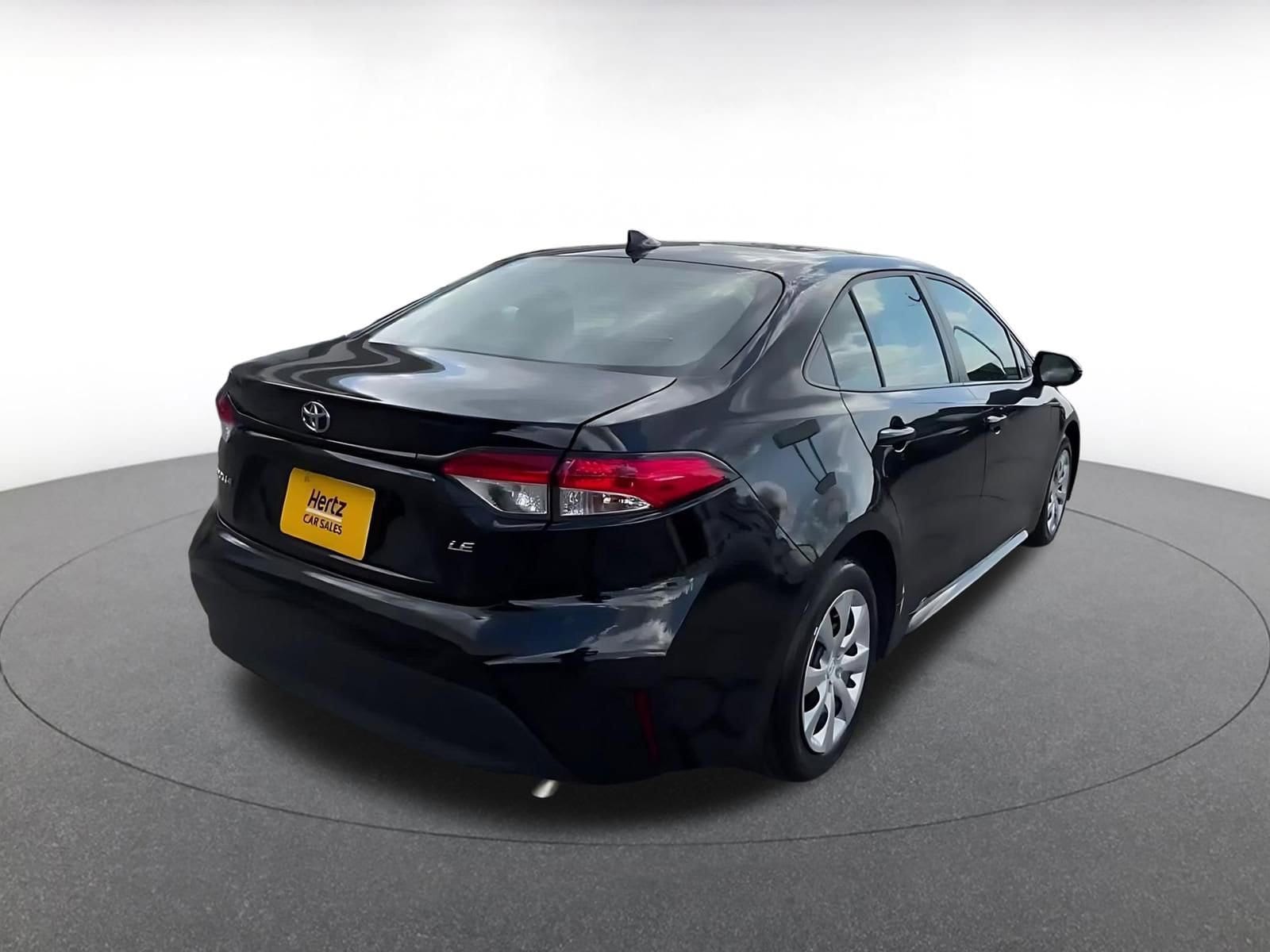 Thumbnail: 2025 Toyota Corolla - 15