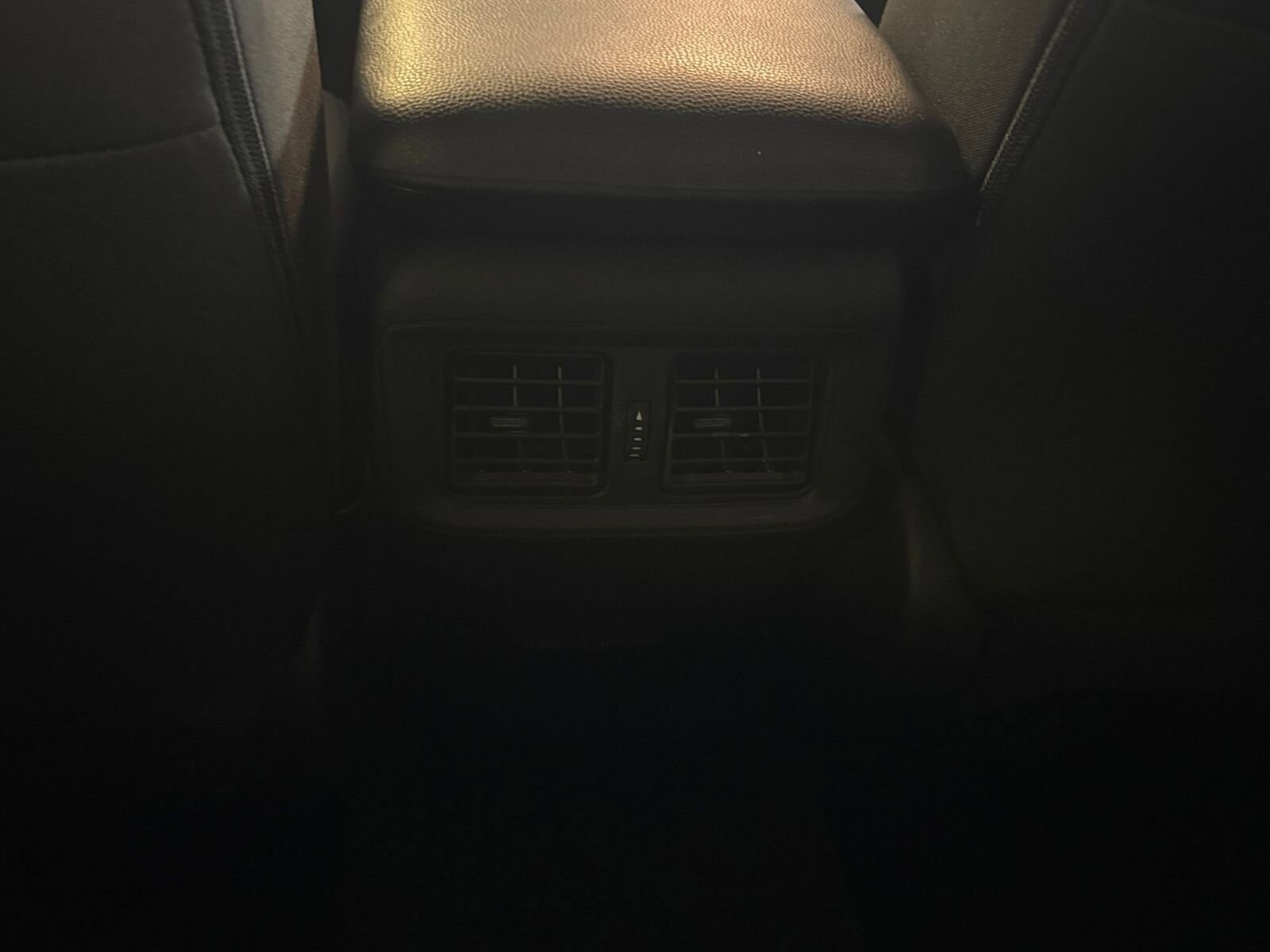 Thumbnail: 2025 Toyota RAV4 - 23