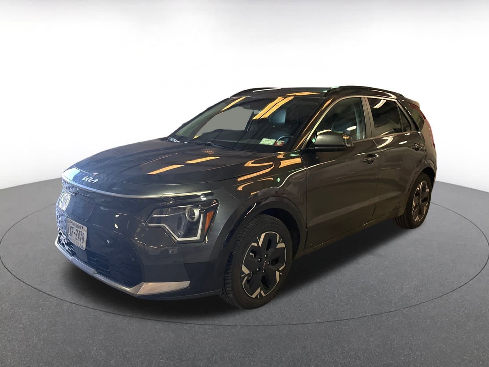 Thumbnail: 2023 Kia Niro - 2