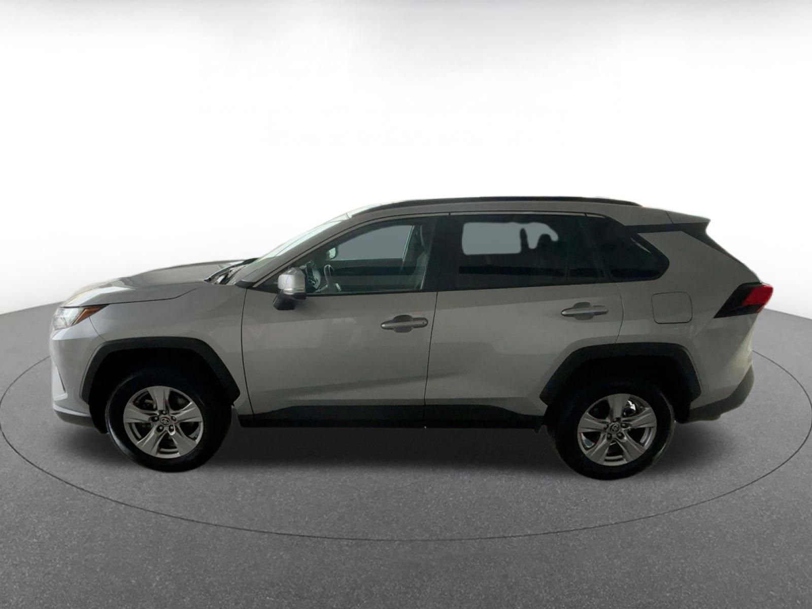 Thumbnail: 2025 Toyota RAV4 - 10