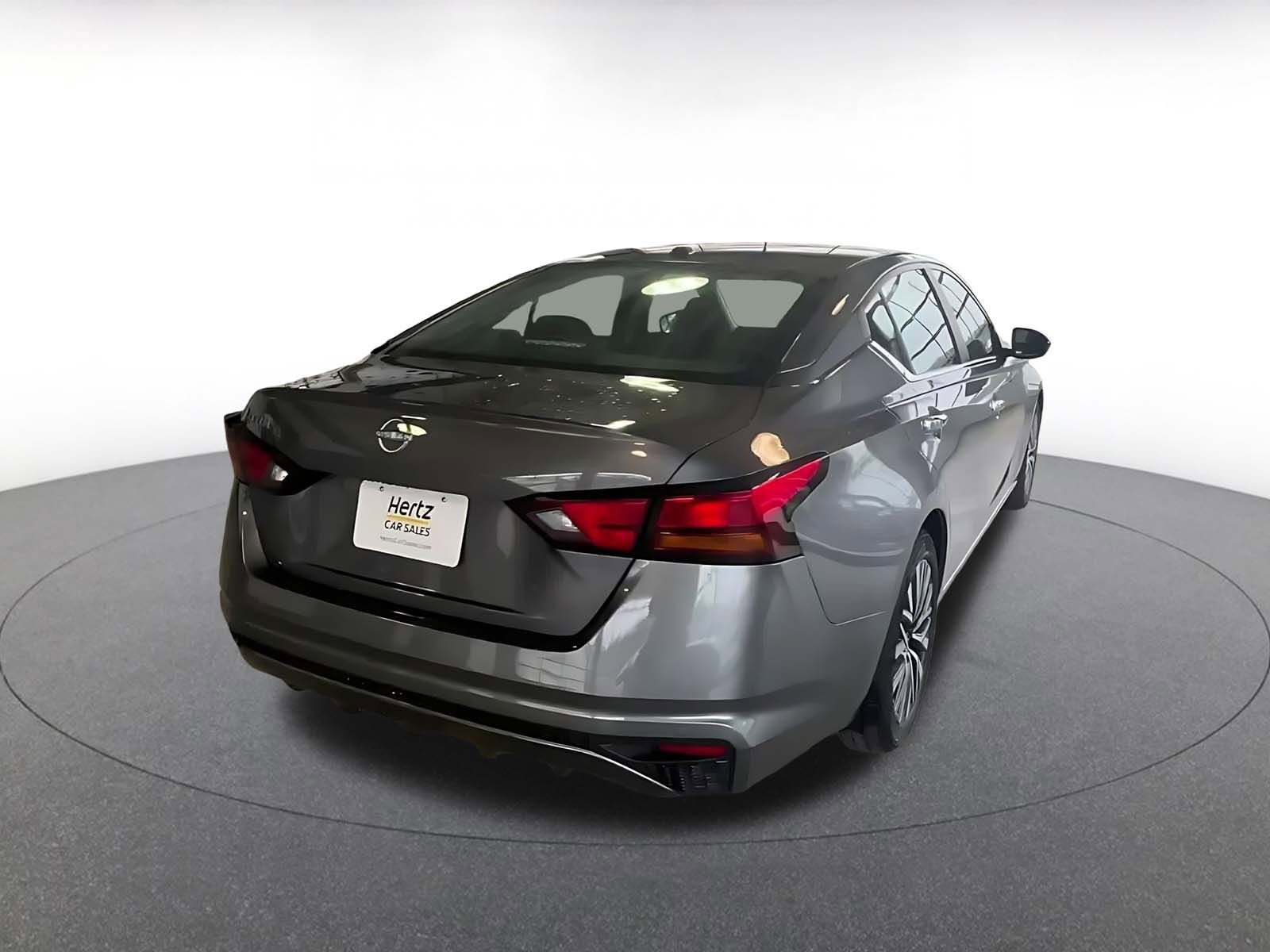 Thumbnail: 2025 Nissan Altima - 20