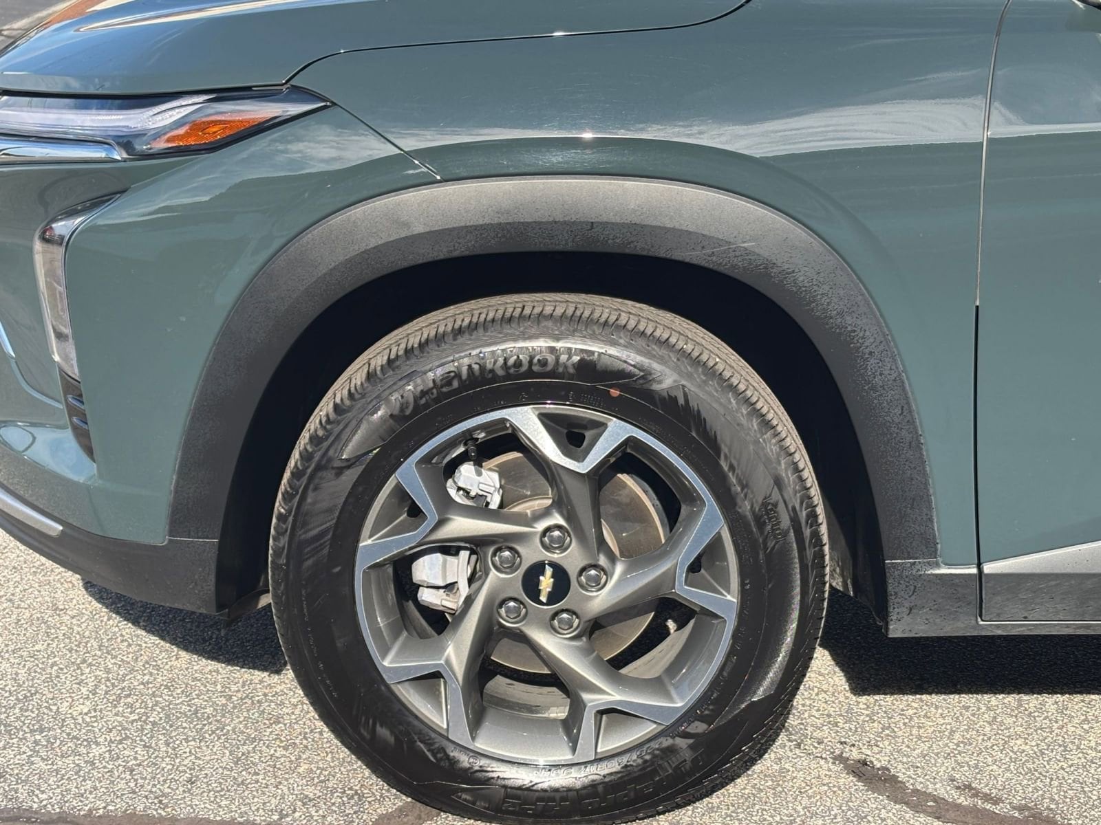 Thumbnail: 2025 Chevrolet Trax - 29