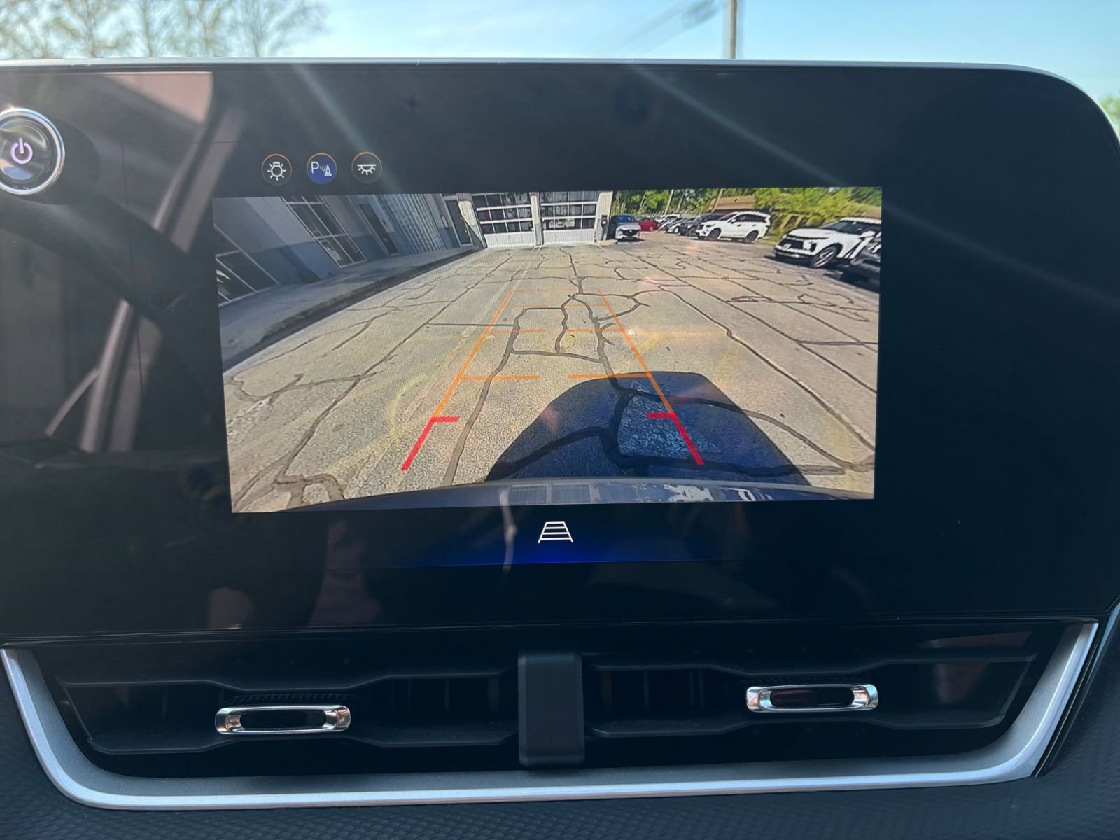 Thumbnail: 2025 Chevrolet Equinox - 27