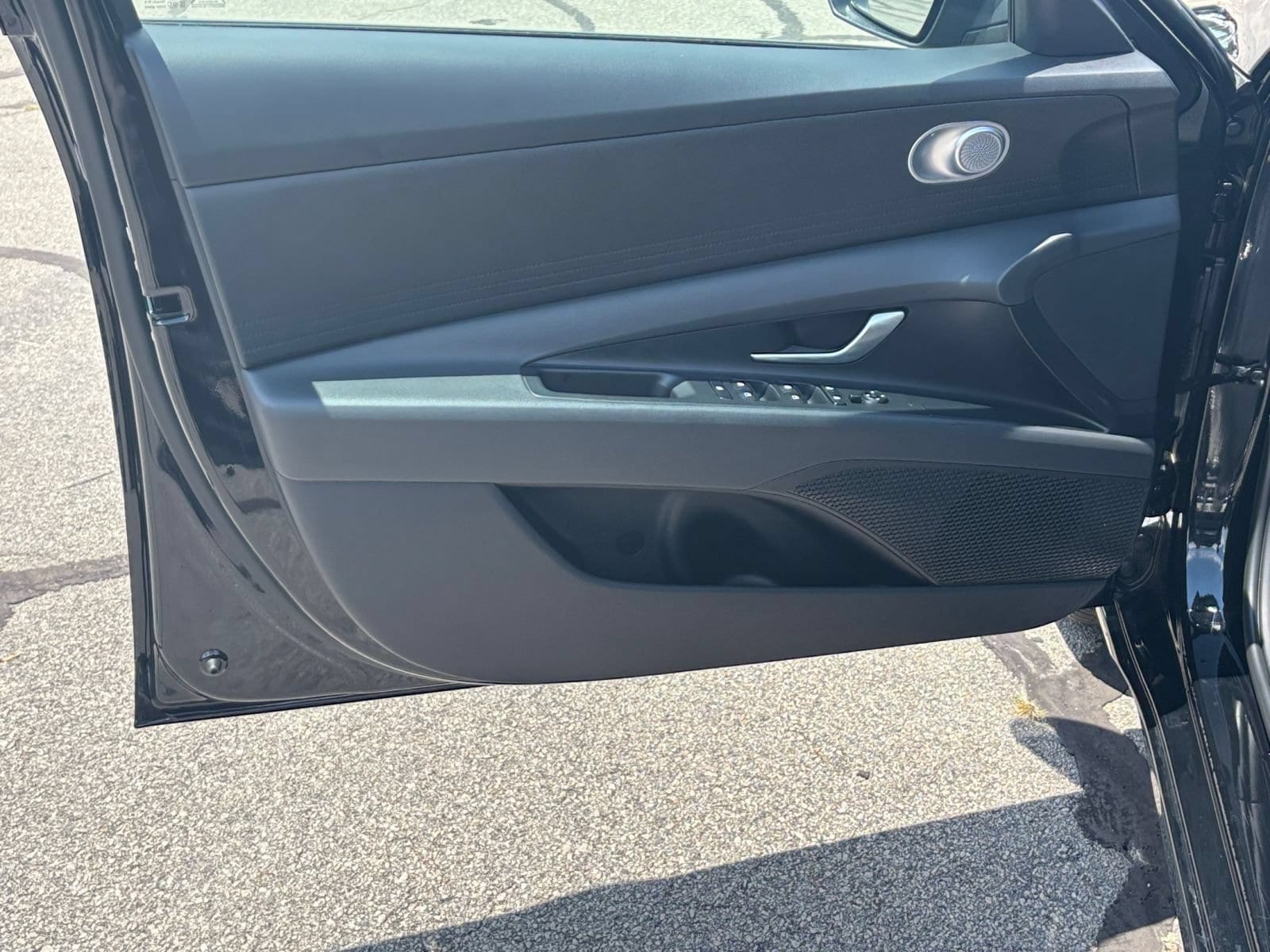 Thumbnail: 2026 Hyundai Elantra - 18