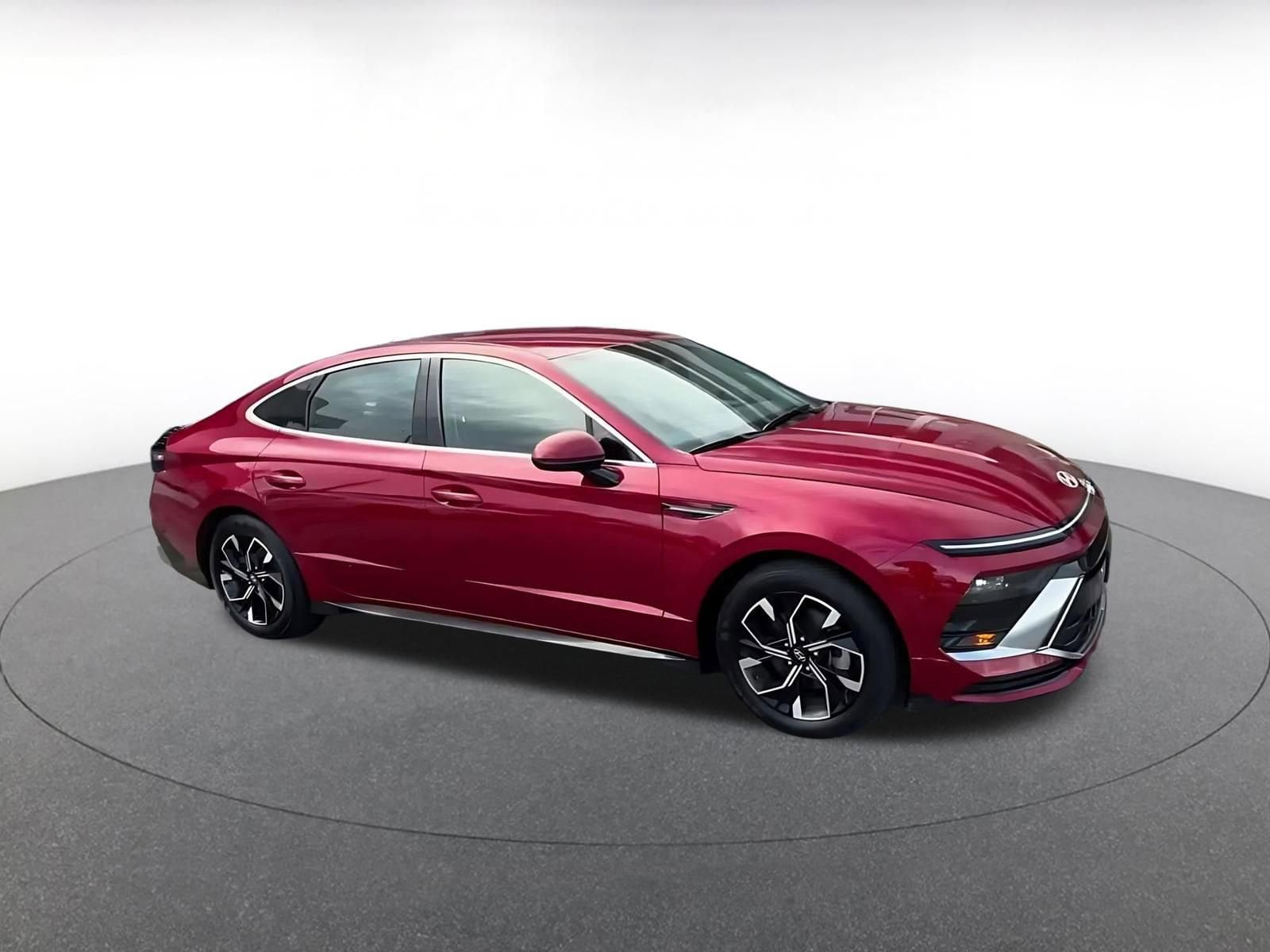 Thumbnail: 2025 Hyundai Sonata - 2