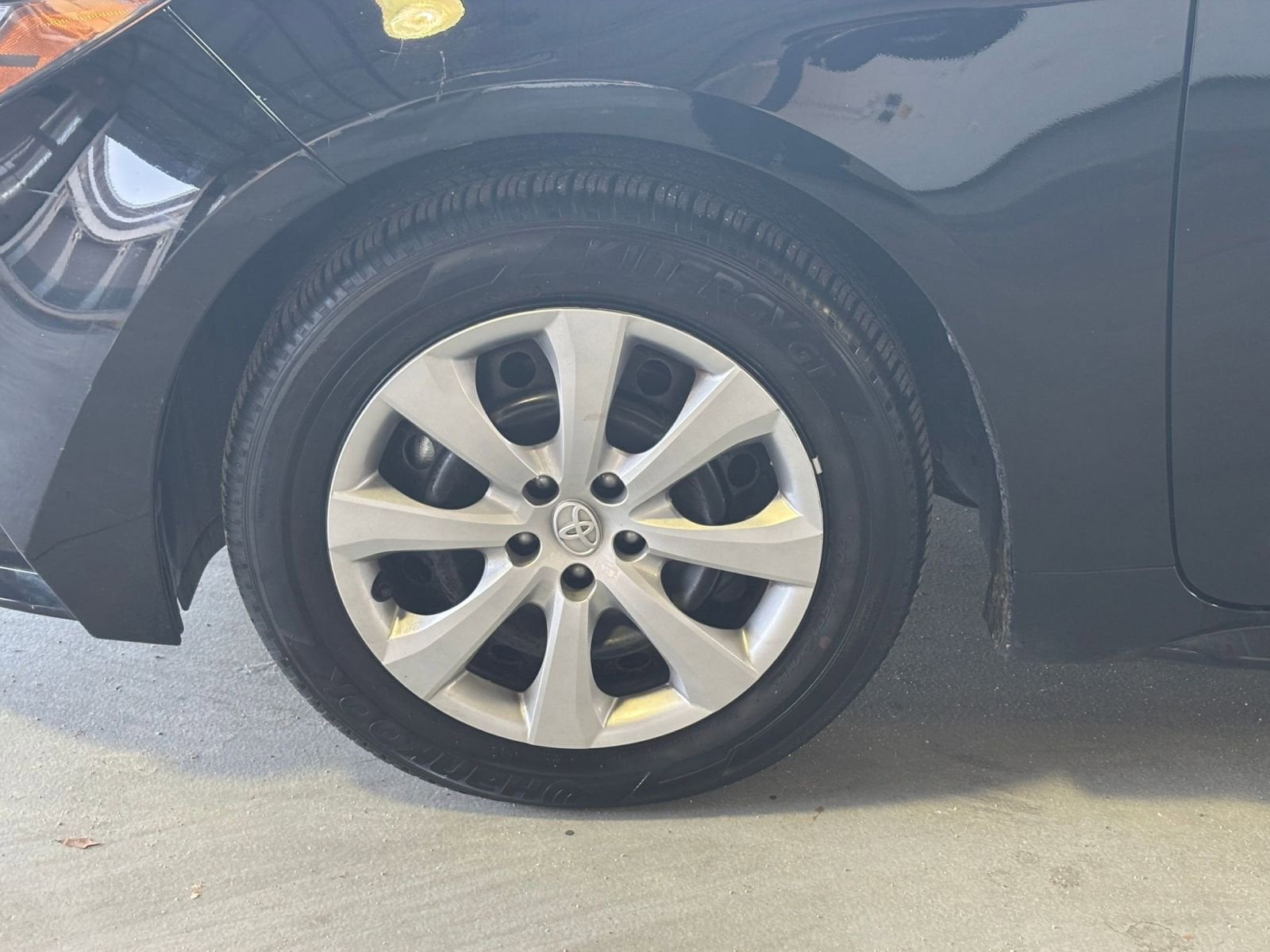 Thumbnail: 2025 Toyota Corolla - 35