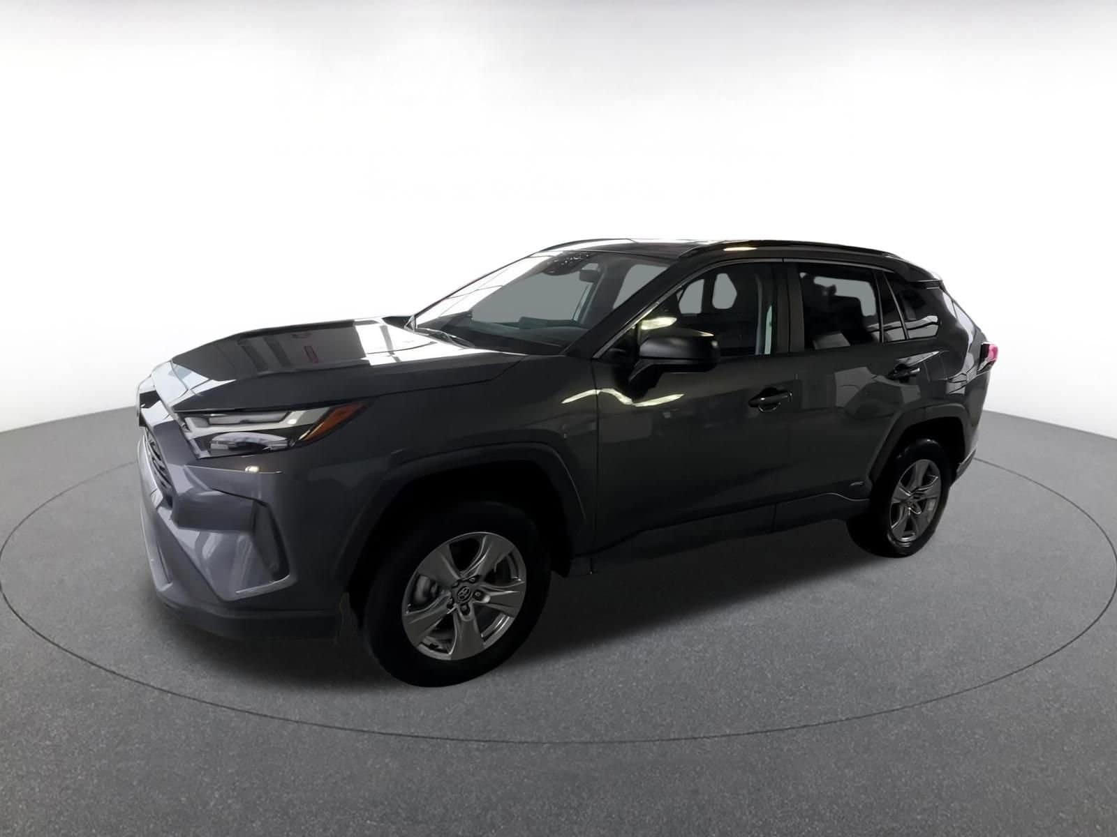 Thumbnail: 2025 Toyota RAV4 - 6