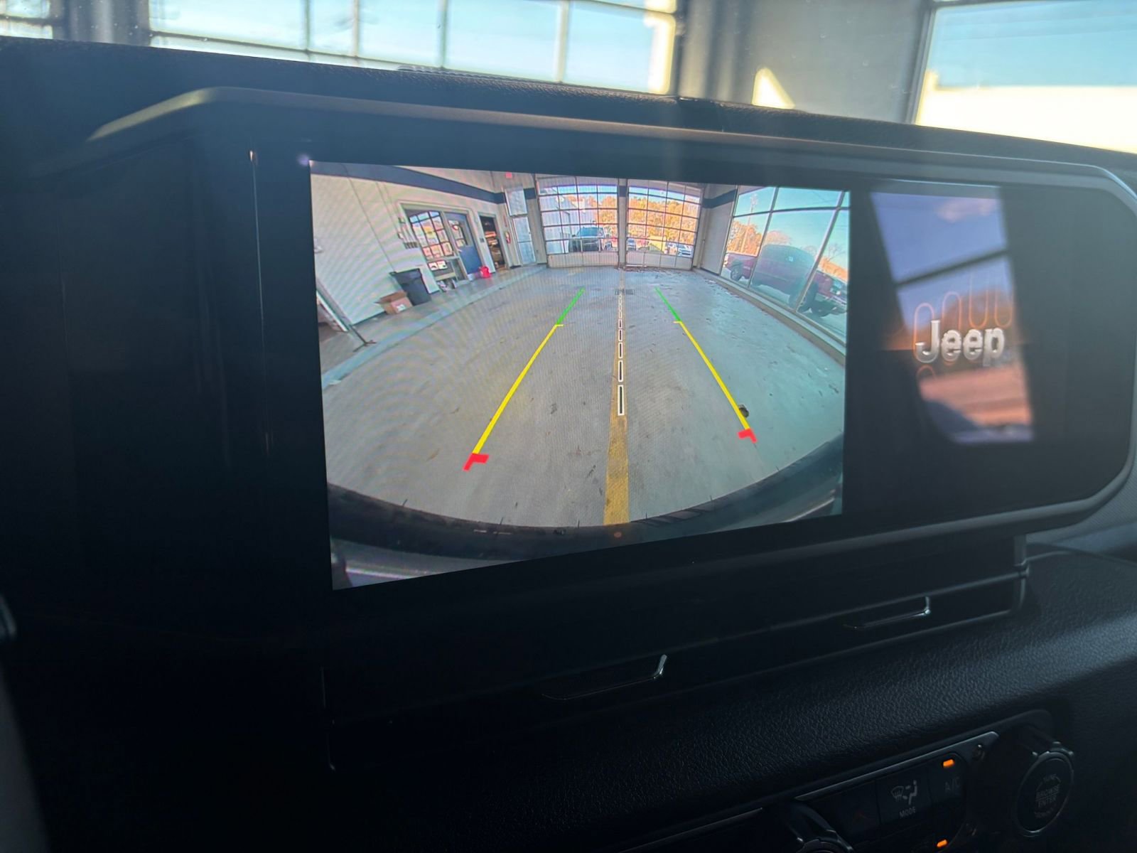 Thumbnail: 2025 Jeep Wrangler - 23