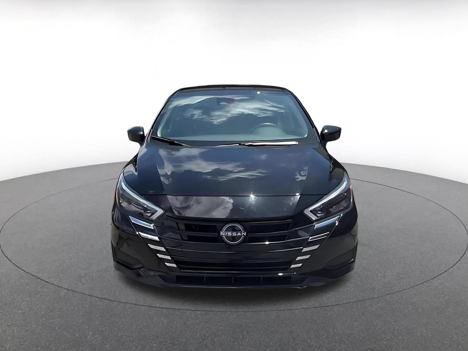 Thumbnail: 2025 Nissan Versa - 5