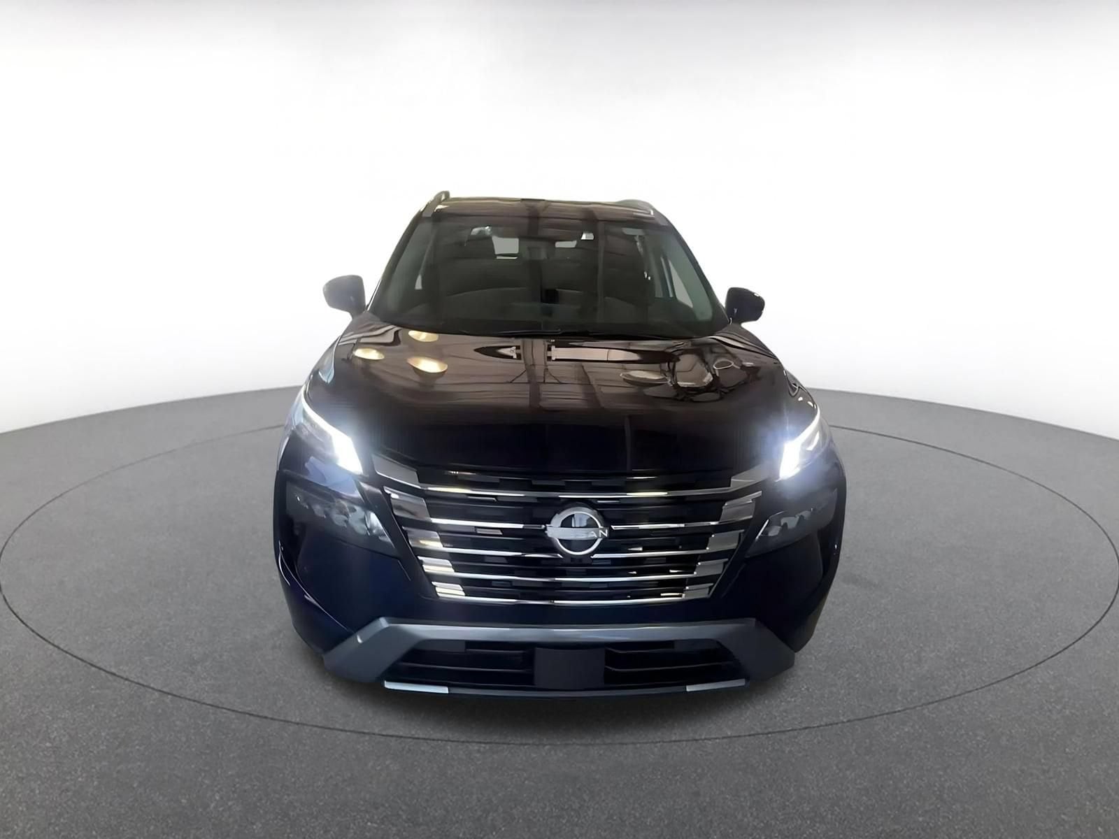 Thumbnail: 2026 Nissan Rogue - 5
