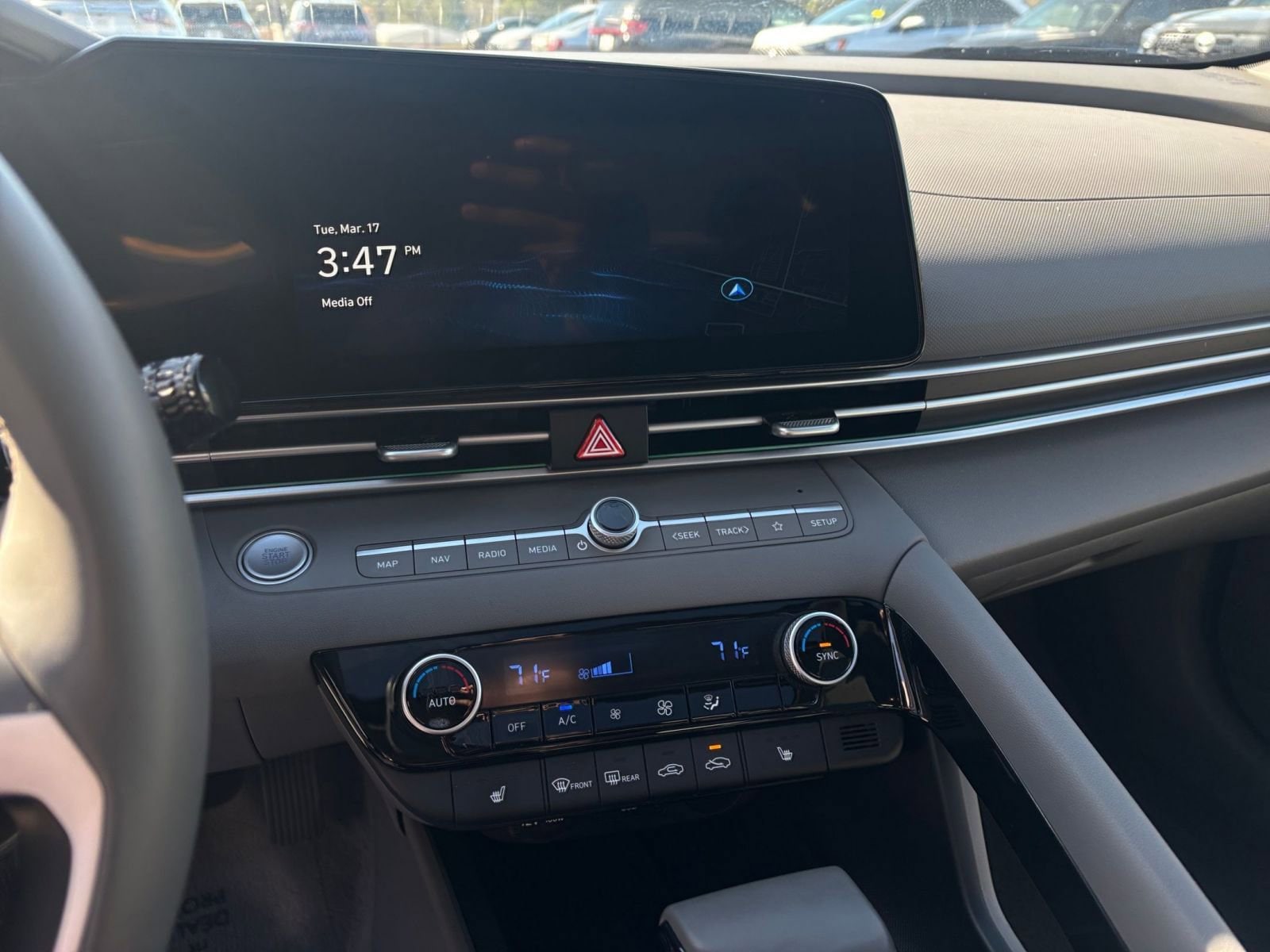 Thumbnail: 2025 Hyundai Elantra - 21