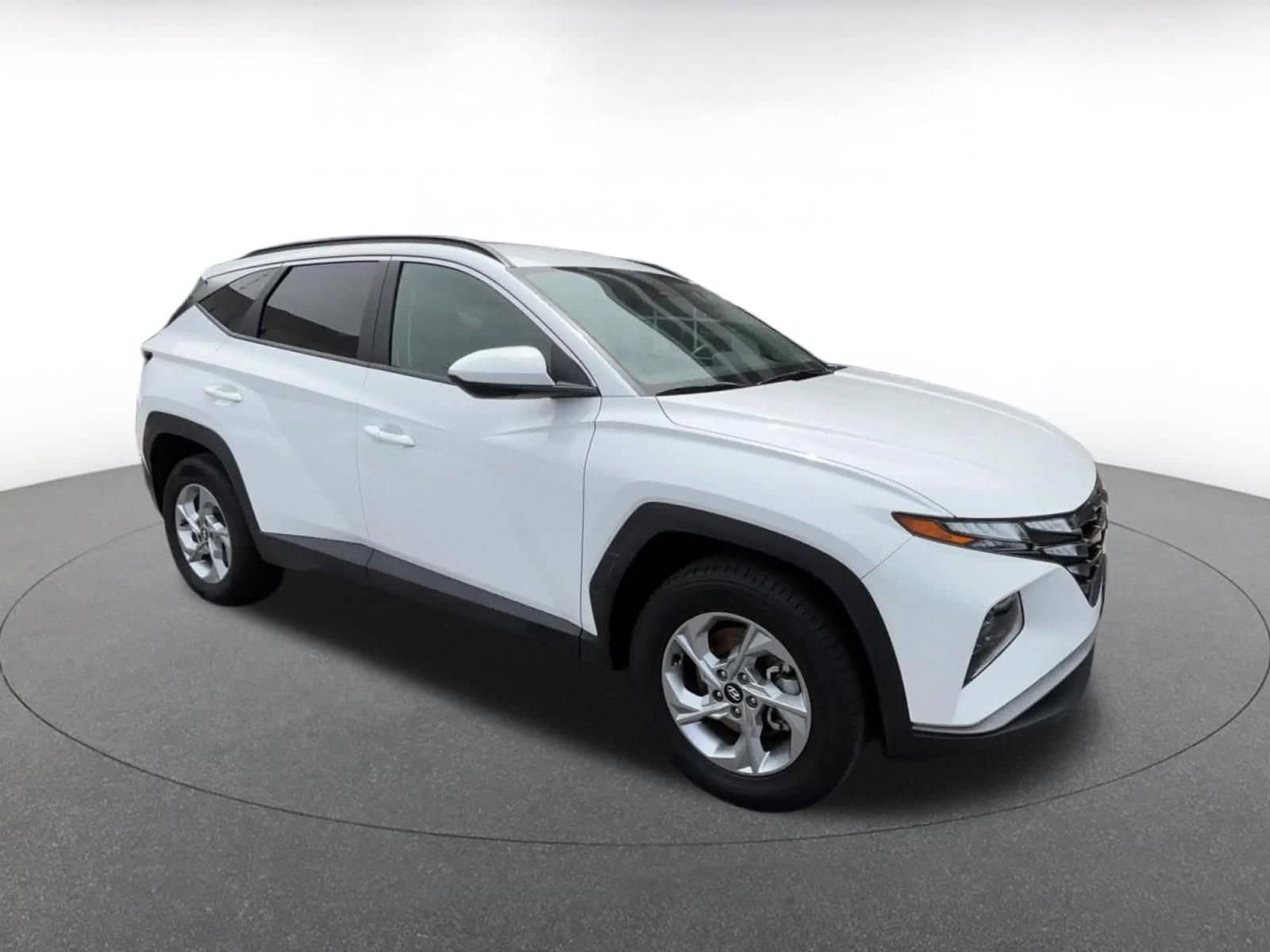 Thumbnail: 2024 Hyundai Tucson - 2