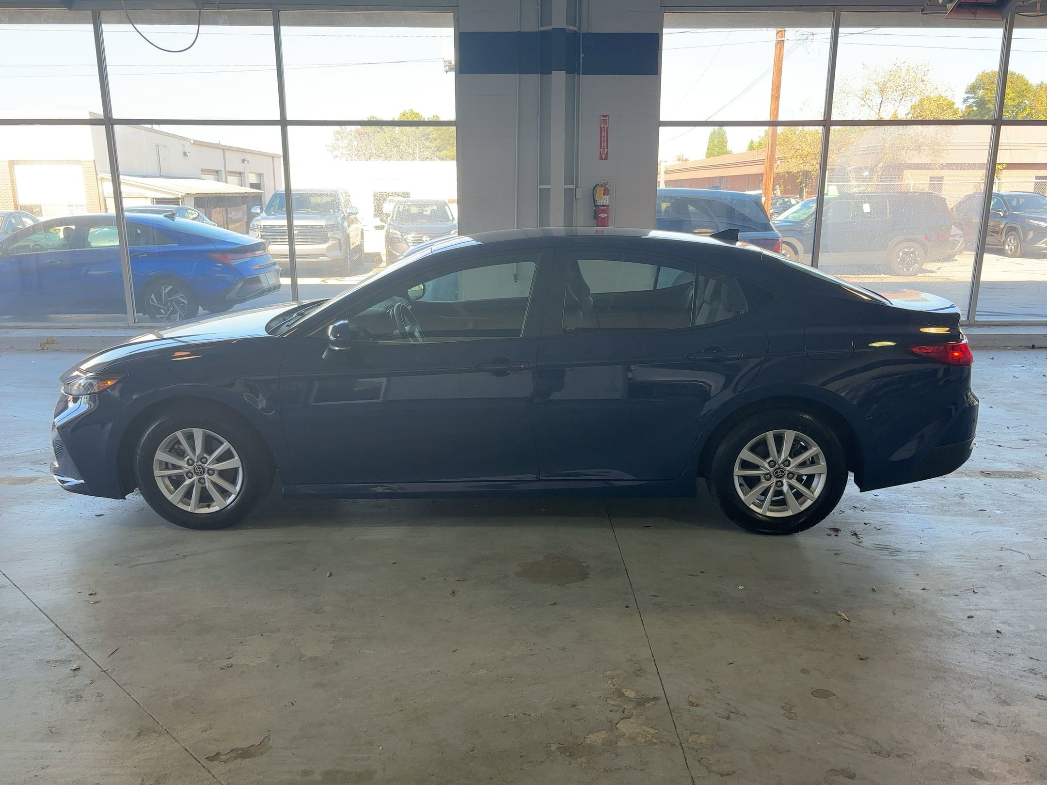 Thumbnail: 2025 Toyota Camry - 6