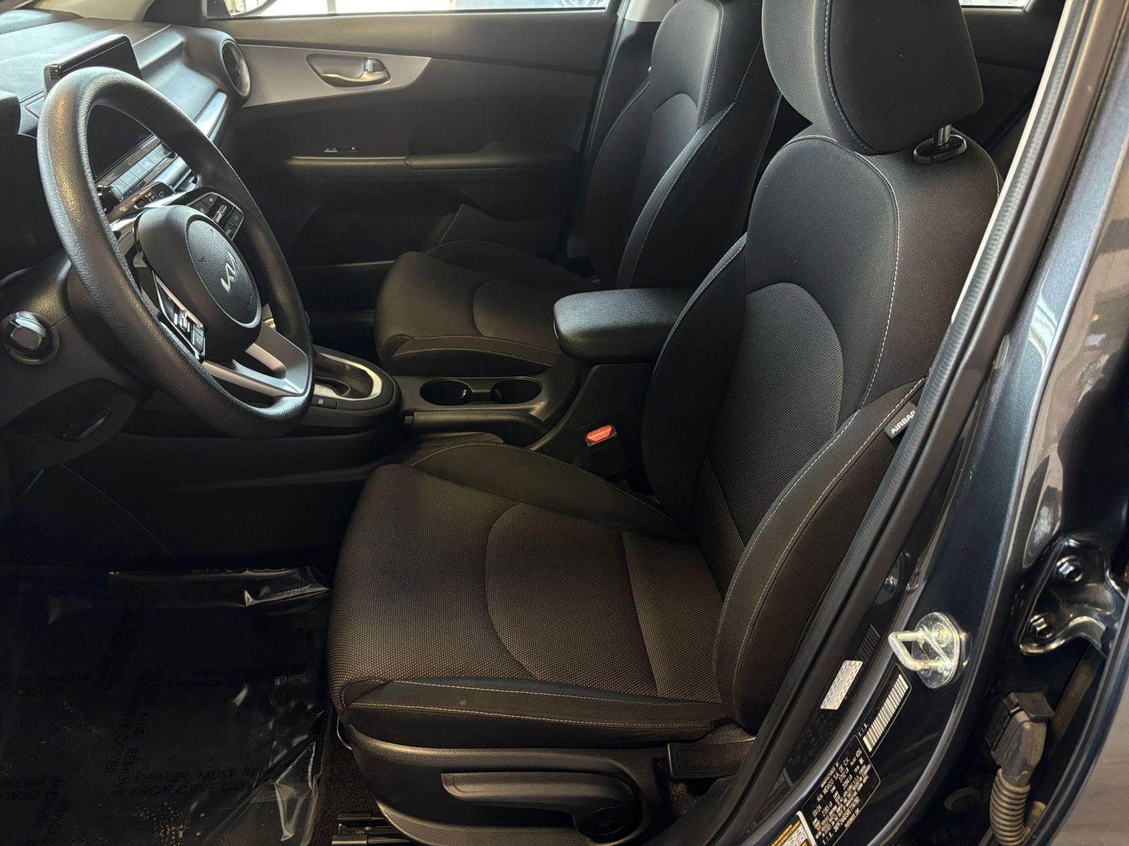 Thumbnail: 2024 Kia Forte - 25
