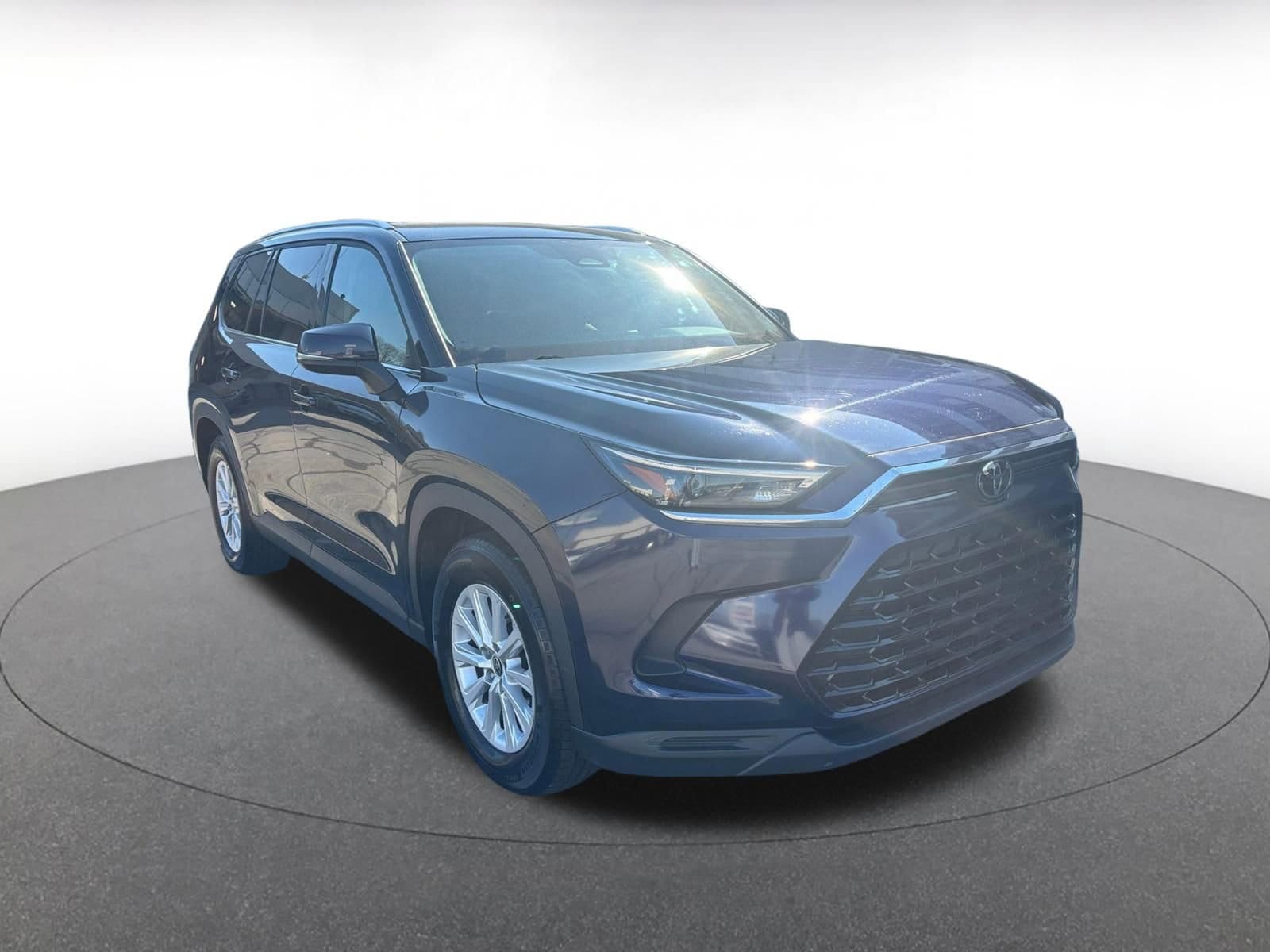 Thumbnail: 2025 Toyota Grand Highlander - 2