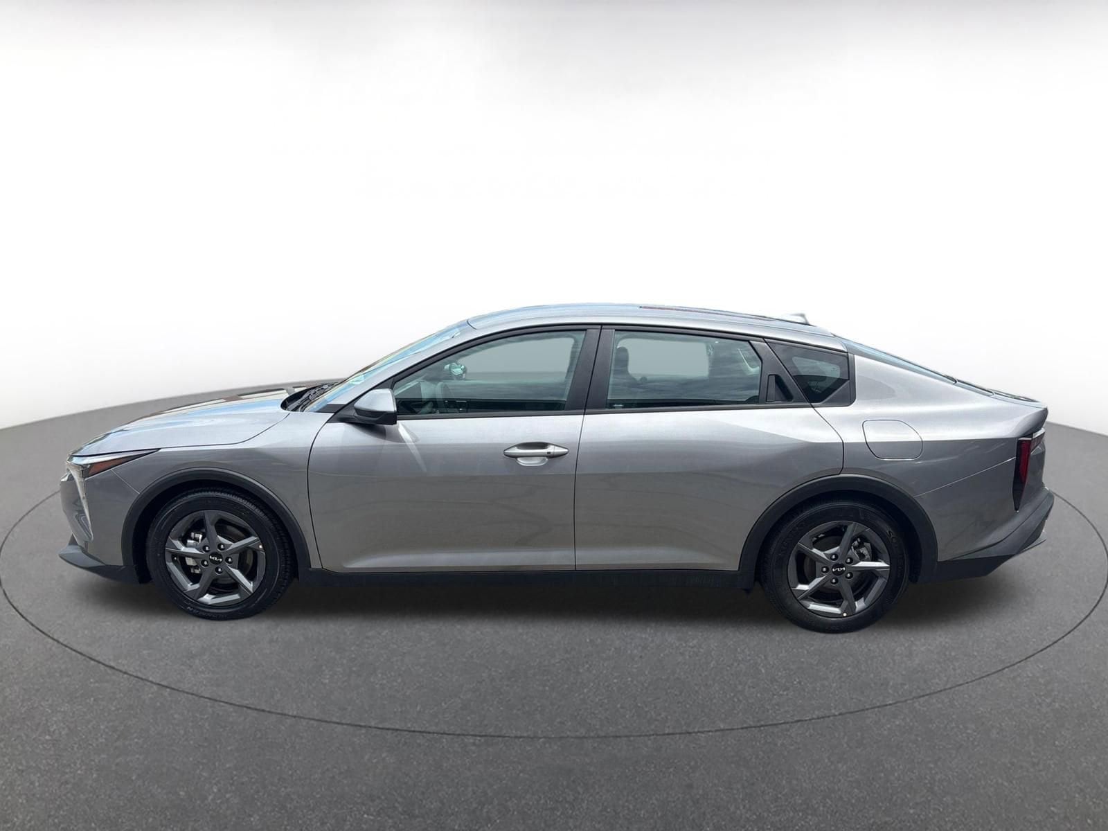 Thumbnail: 2025 Kia K4 - 10