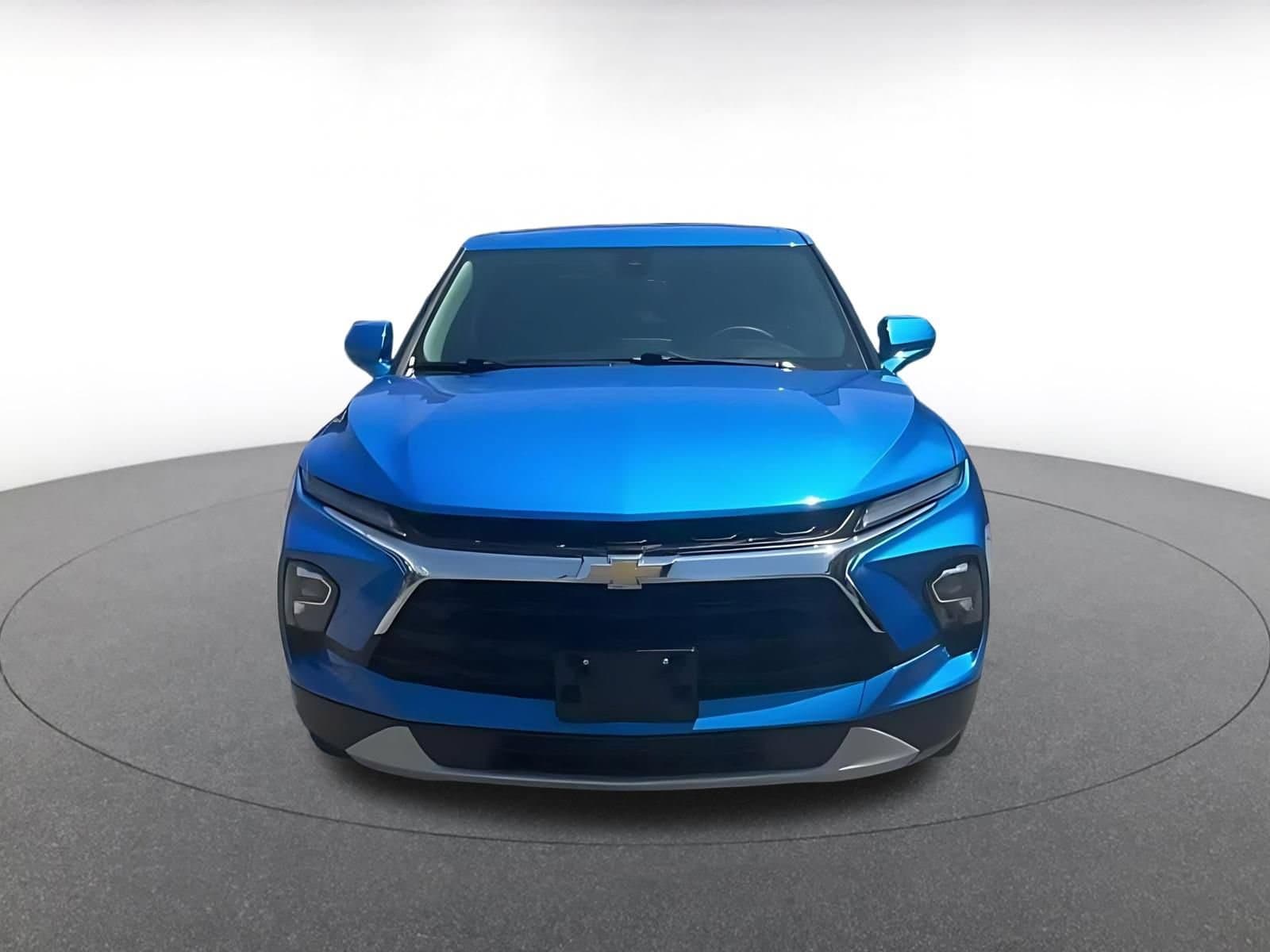Thumbnail: 2025 Chevrolet Blazer - 4