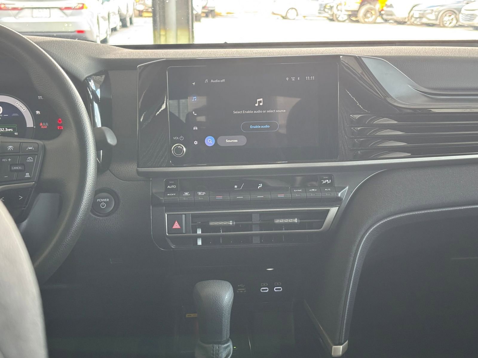 Thumbnail: 2025 Toyota Camry - 18