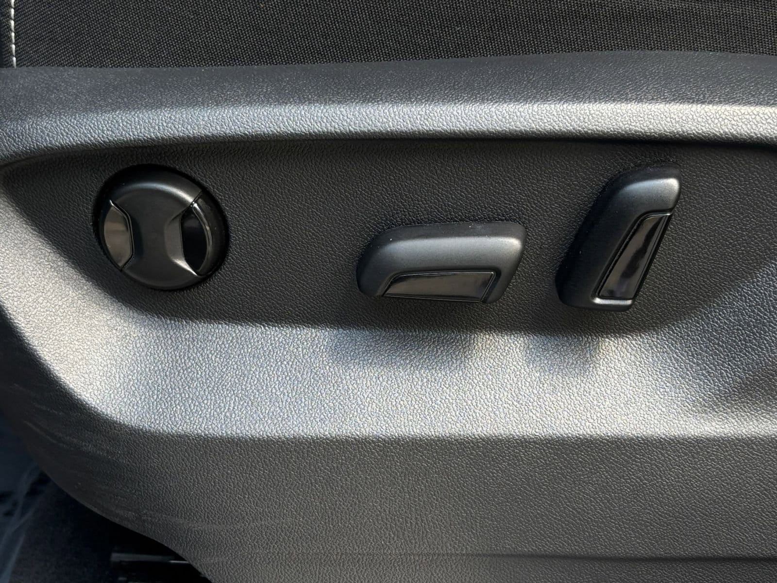 Thumbnail: 2025 Volkswagen Atlas - 22