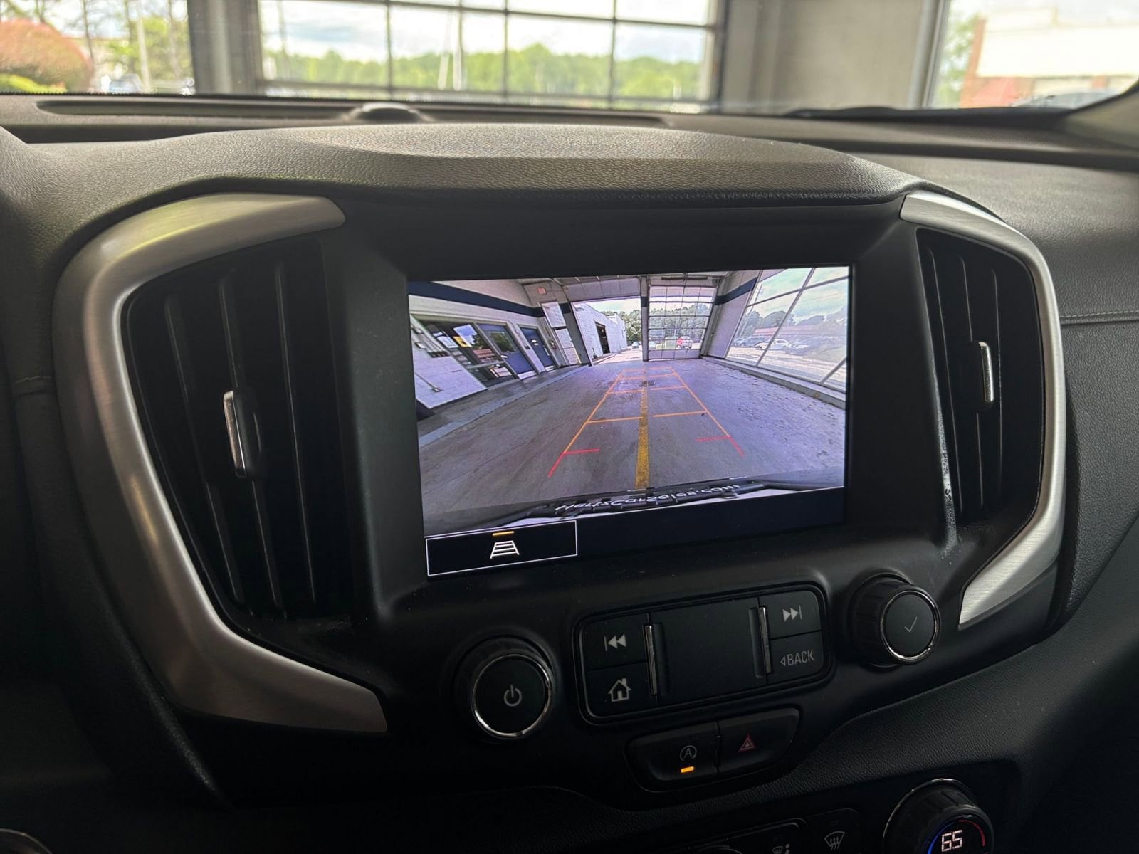 Thumbnail: 2024 GMC Terrain - 17