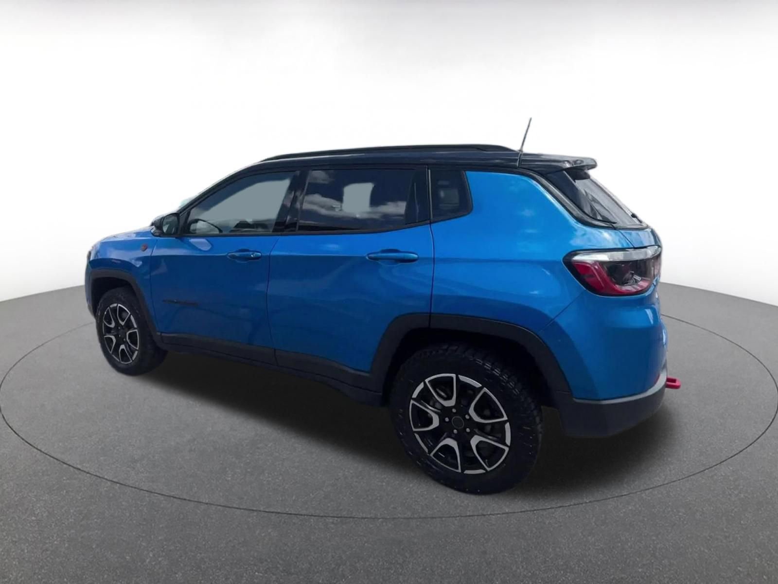 Thumbnail: 2025 Jeep Compass - 10