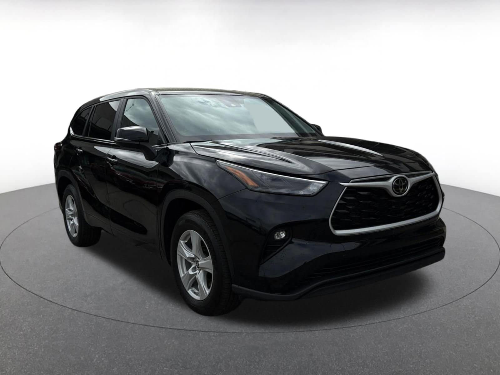 Thumbnail: 2025 Toyota Highlander - 1