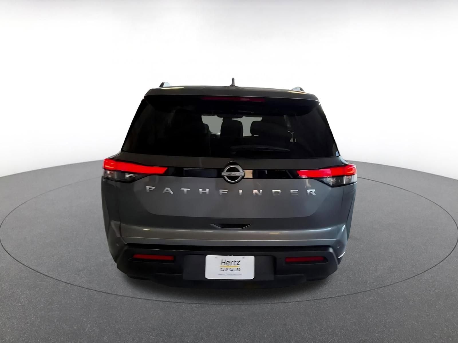 Thumbnail: 2025 Nissan Pathfinder - 12