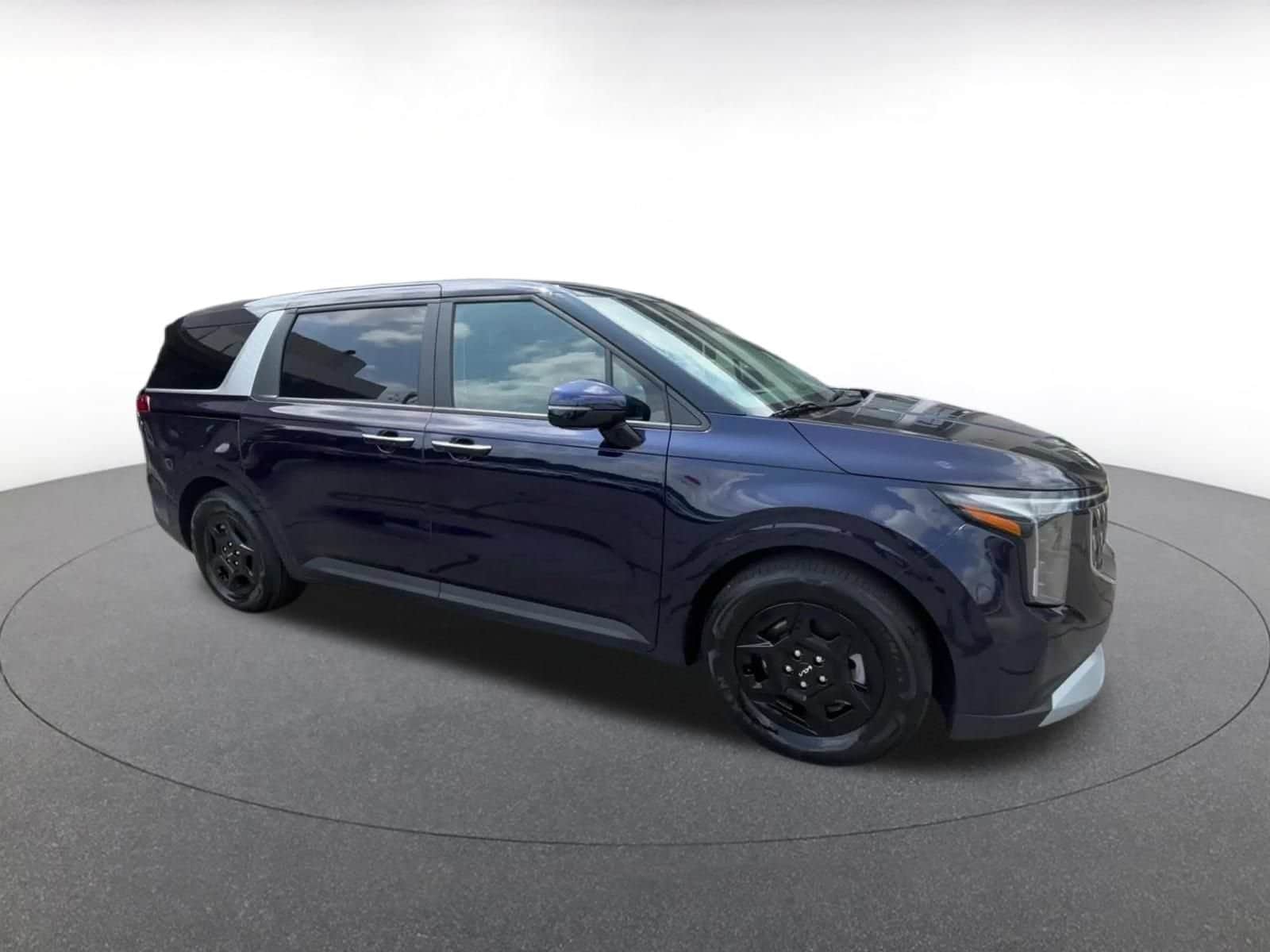 Thumbnail: 2026 Kia Carnival - 2
