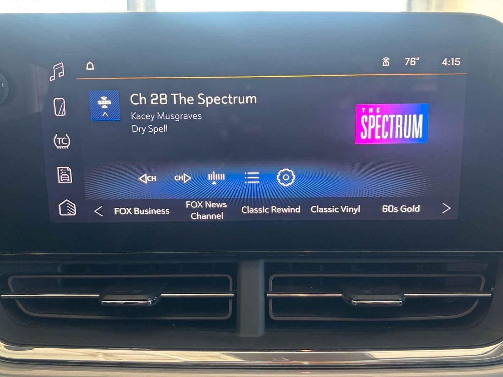 Thumbnail: 2025 Chevrolet Trax - 26