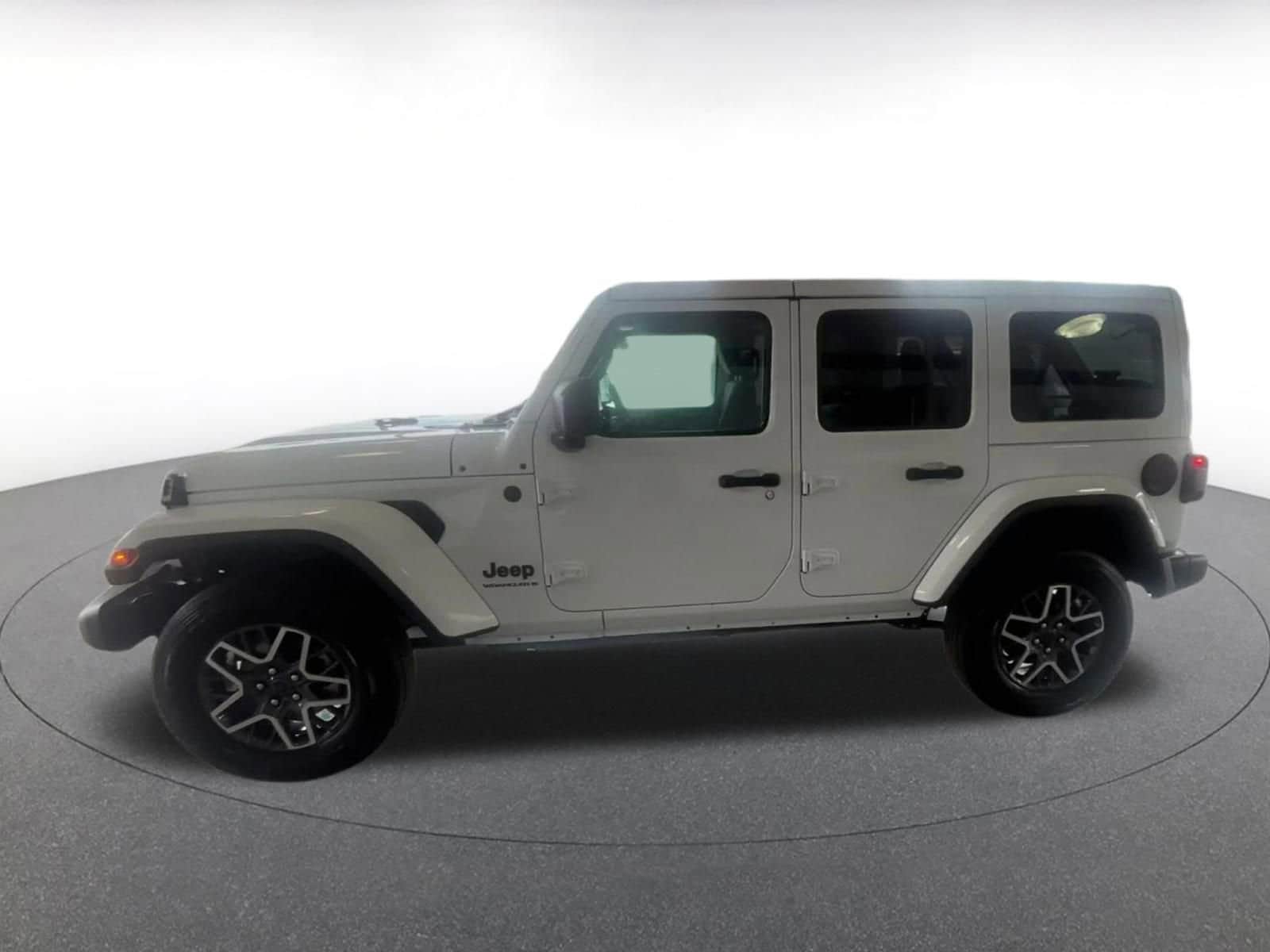 Thumbnail: 2025 Jeep Wrangler - 7